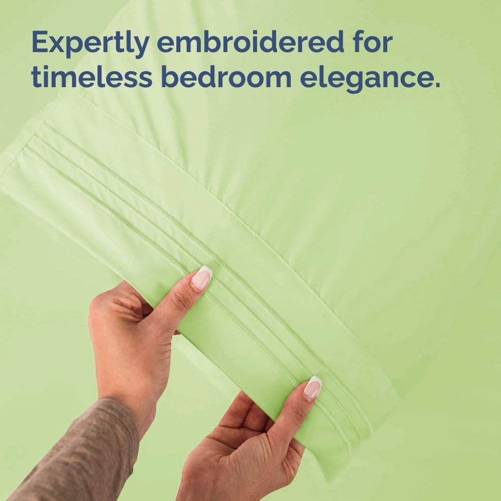 Queen Pillow Cases Set of 2 - Ultra Soft Hotel Quality Pillowcase Covers - Comfy, Cozy & Wrinkle Free - Shrinkage & Fade Resistant - Machine Washable Pillow Protectors - 2 Piece Set - Light Sage Green