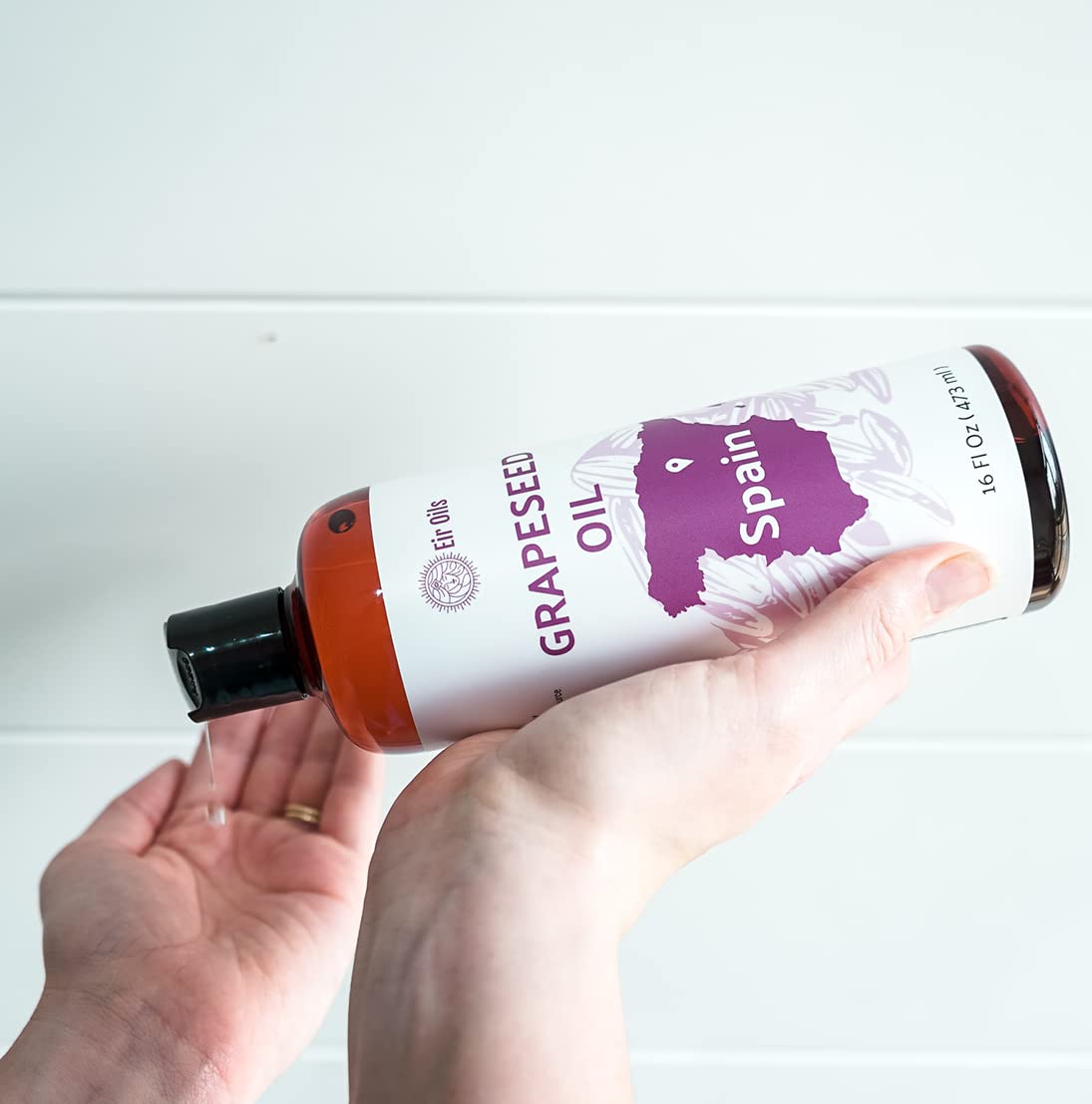 Grapeseed Oil - Pure Grapeseed oil for Skin - 100% Pure Carrier Oil for Hair, Face, and Skin - Direct from EIR Oils in the Beautiful Spanish Countryside (16 oz)