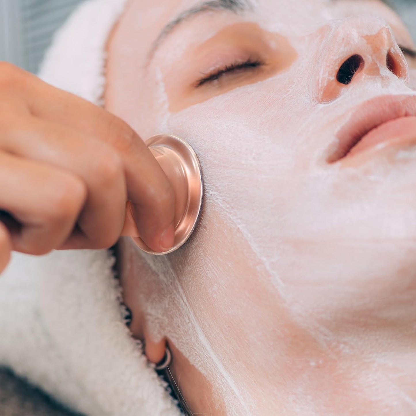 Nuanchu Facial Cupping Cup Rose Red Glass Face Cup Silicone Cupping Massage Vacuum Suction Mug for Body Face Leg Arm Back Shoulder Muscle and Joint Pain(0.65 Inch Diameter)