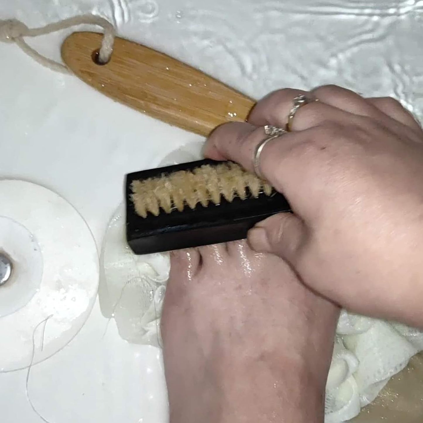 Coralpearl Wooden Nail Brush Cleaner Black X 1 in Natural 100% Boar Bristle for Cleaning Hand Finger Foot Toe, Fingernail Toenail Scrub Brush for Men Women Kids Manicure Pedicure Care (Two sided)