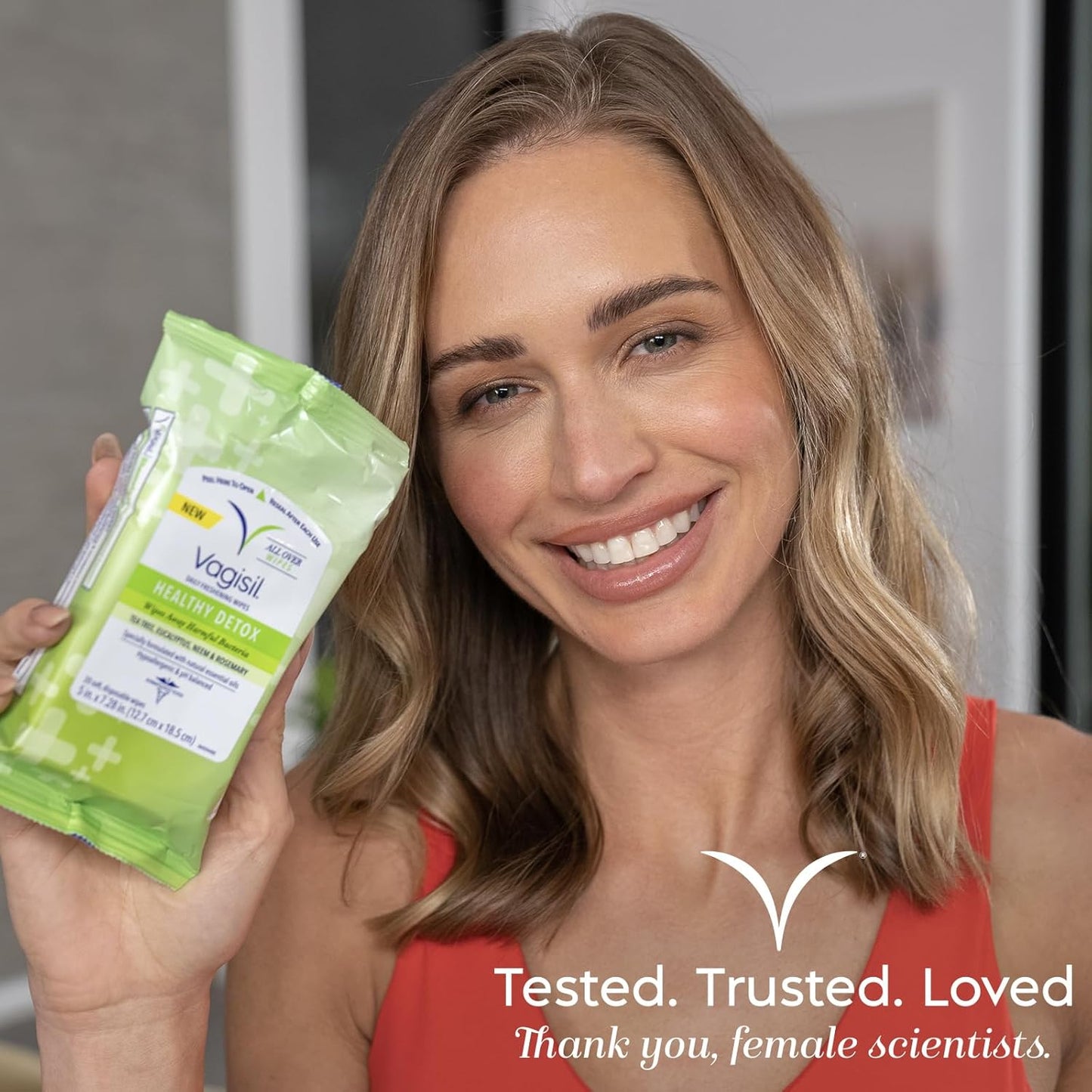 Vagisil Wipes for All Over Cleaning, Health Detox, Formulated with Essential Oils, 20 Wipes in a Re-Sealable Pouch(Pack of 24)