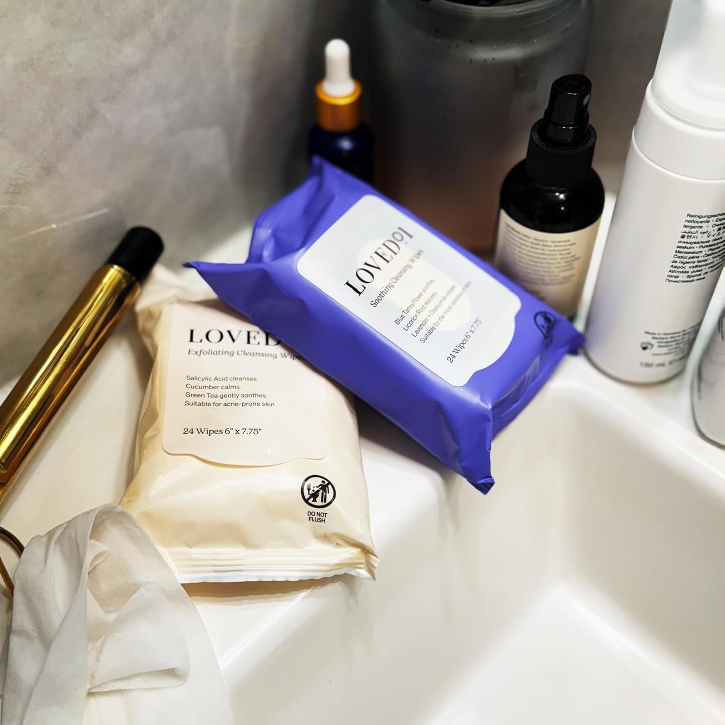 Soothing Cleansing Wipes, Cleansing Makeup Remover Wipes for Sensitive Skin with Serum-Like Finish, Lavender Scent, 3-Pack (24 Wipes each)