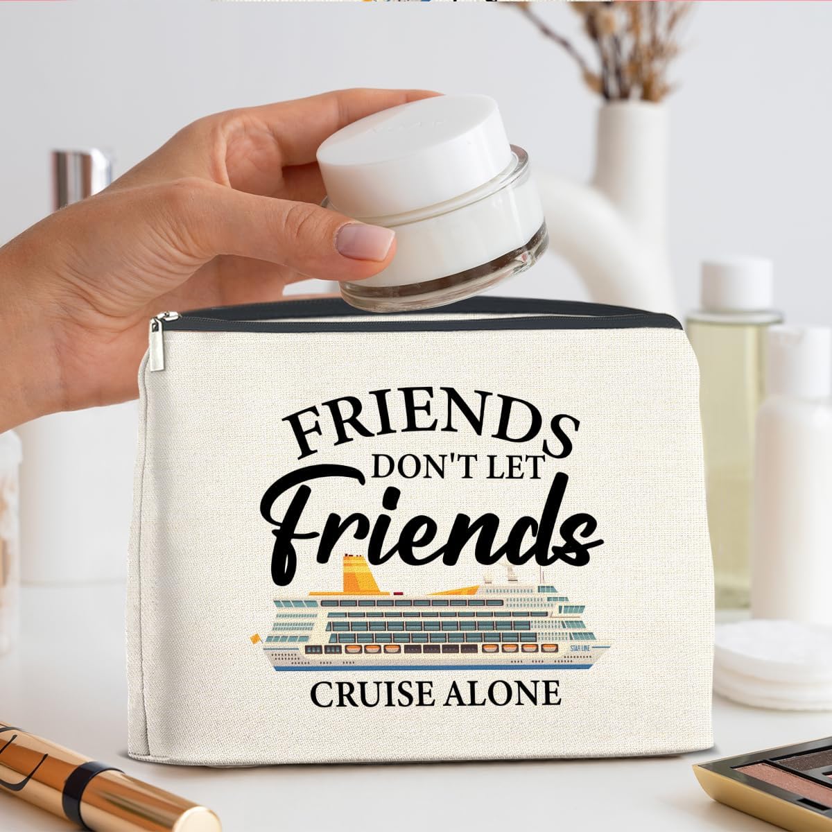 Cruise Makeup Bag Cruise Gifts for Bestie Best Friend Travel, Friends Don't Let Friends Cruise Alone Cosmetic Bag Zipper Makeup Pouch