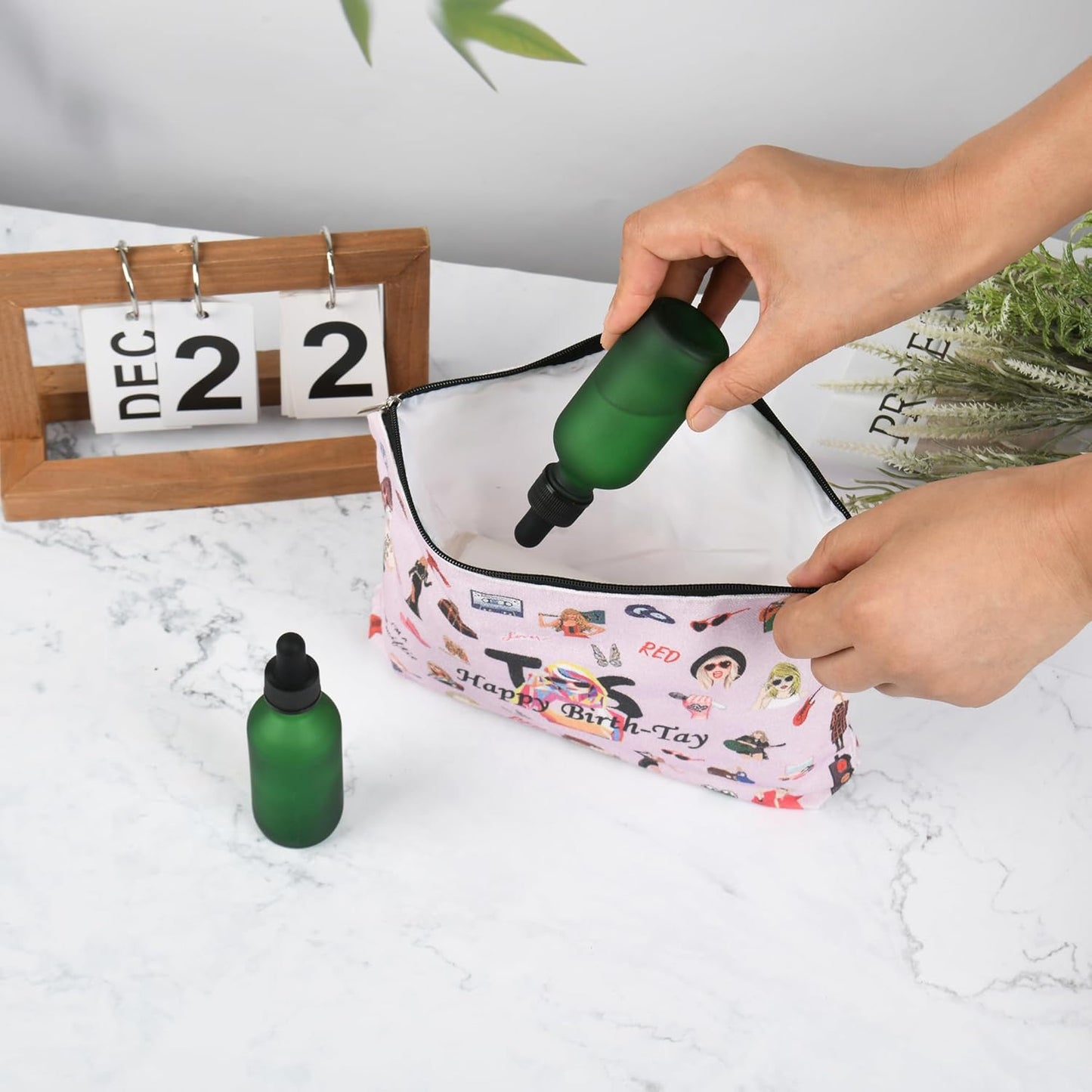 12 Pcs, 2oz Dropper Bottle, Green Glass Eye Dropper Bottle, Tincture Bottles with Dropper, Pretty Finish, Leak-Proof Design, Stronger Suction for All Kinds of Mixed Liquids