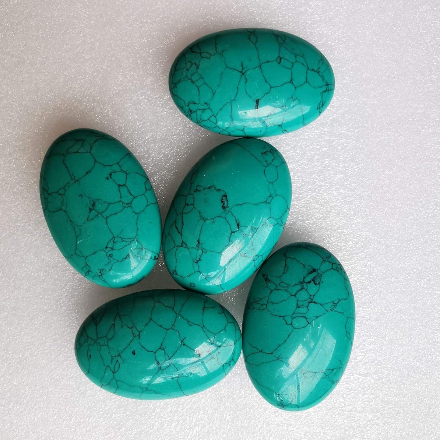 Synthesis Green Howlite Turquoise Oval Polished Worry Stones, Healing Crystal Indoor Fountain Stones Massage Energy Anxiety Relief Items
