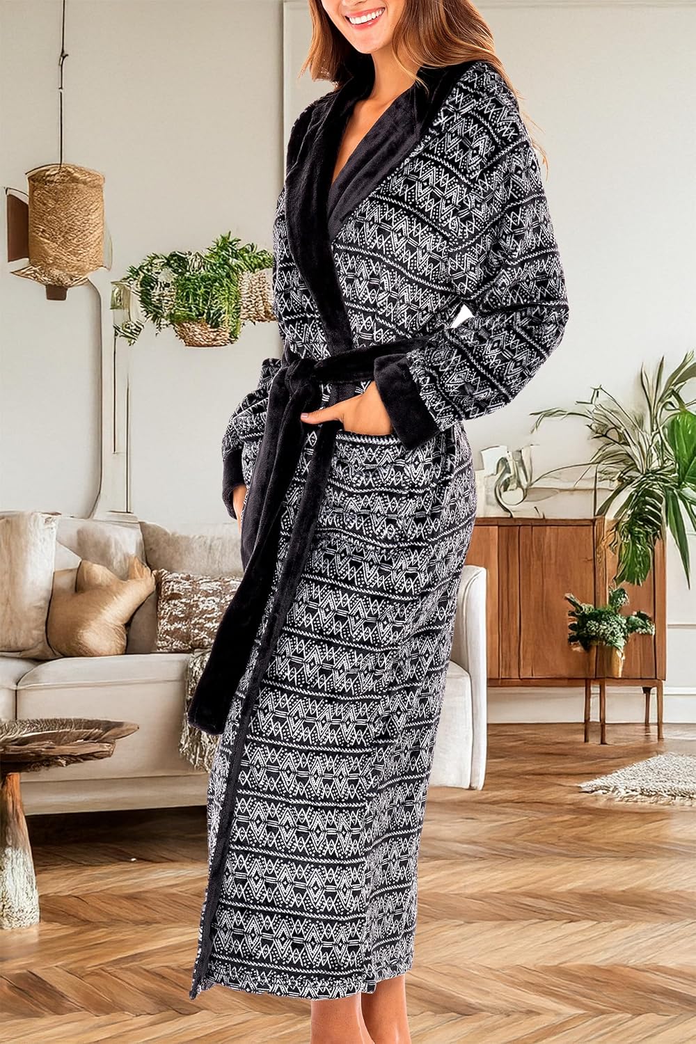 Alexander Del Rossa Womens Robe, Long Plush Bathrobe with Hood, Hooded Robes for Women Plus Size Bath Robe