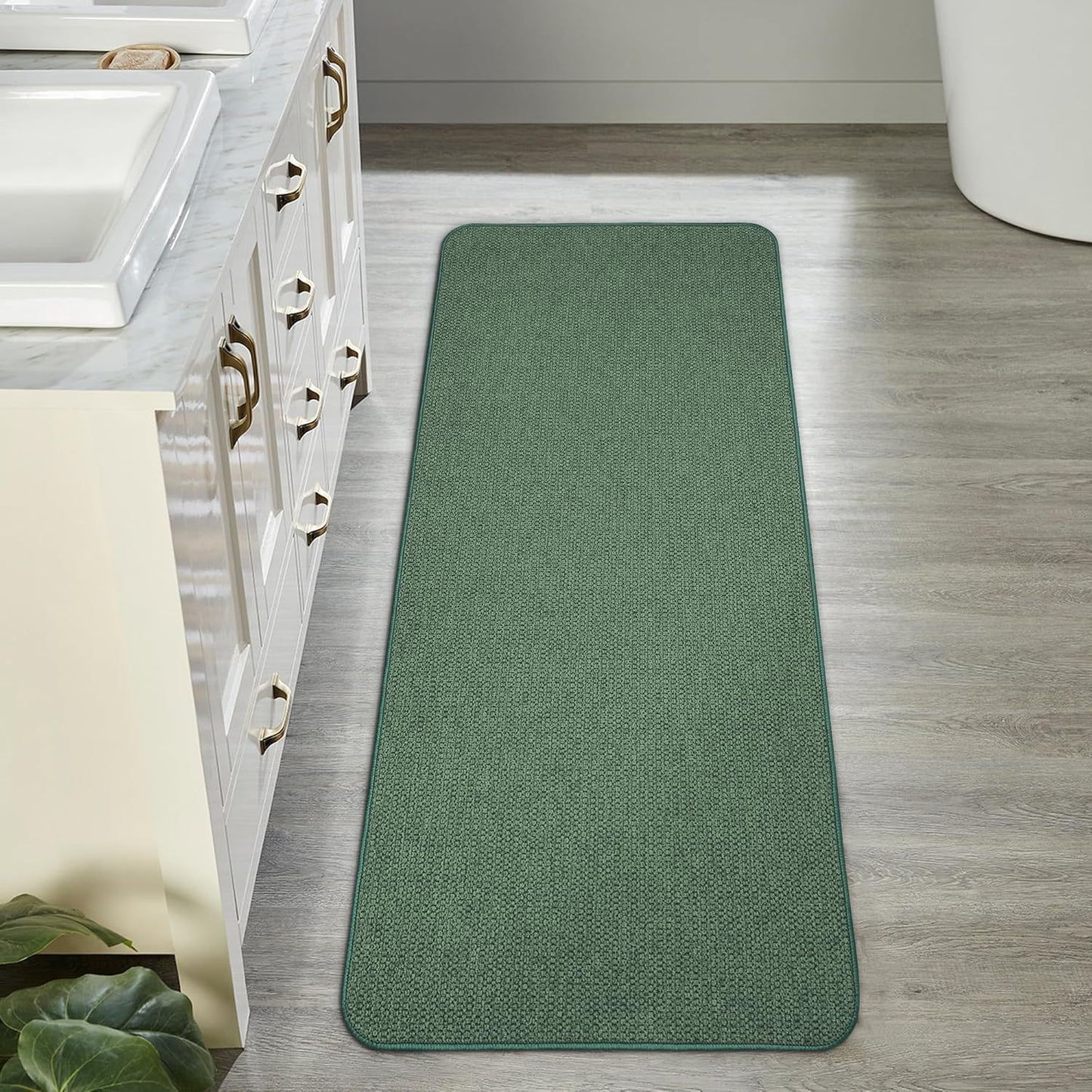 Bath Mat,Ultra Thin Bathroom Runner Rugs,Large Bath Mats for Bathroom,Quick Dry,Non-Slip,Machine Washable,Low Pile,Bath Rug,Shower Outside,Sink,Home Decor Accessories.Green,1'9"x3'11"(21x47inch)