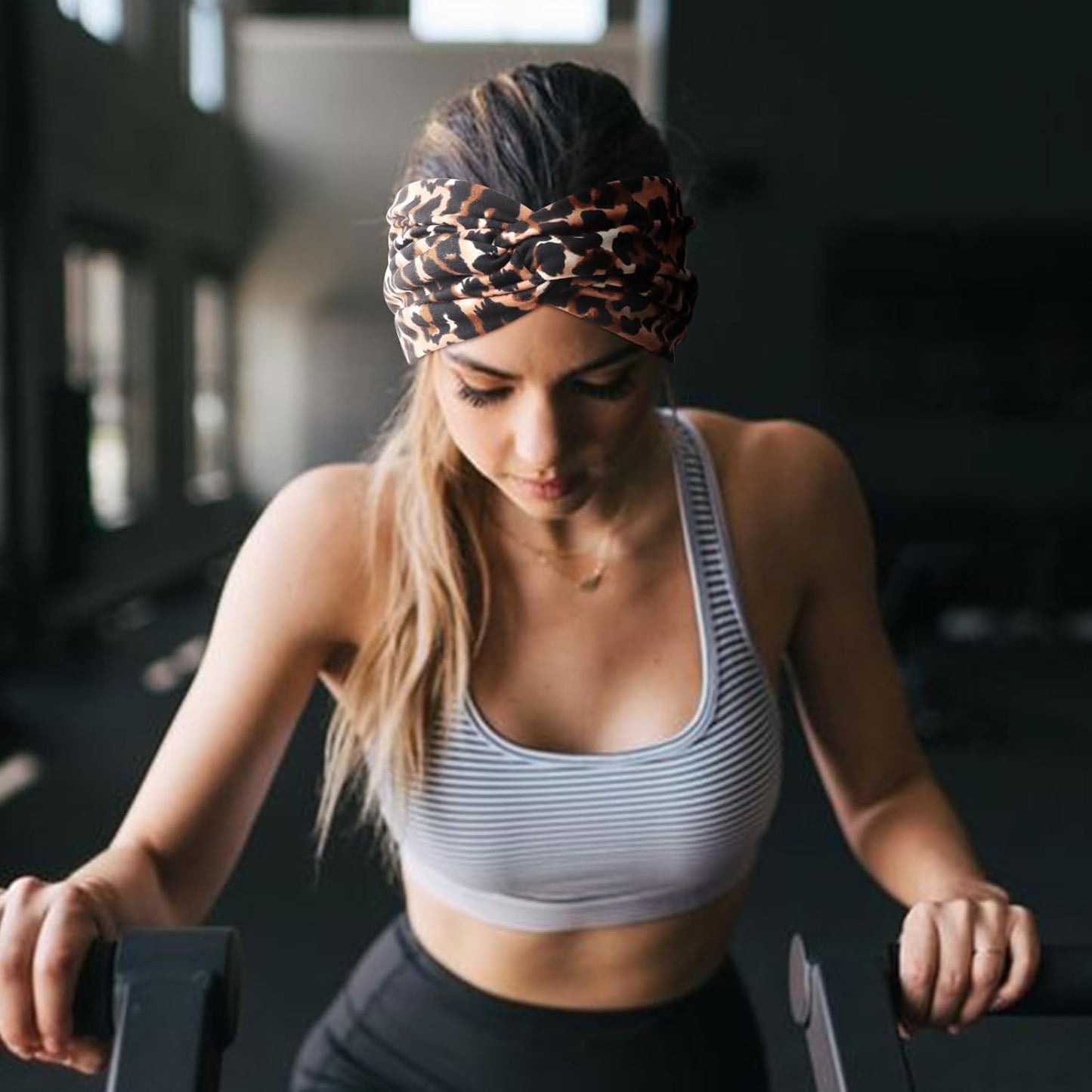 DRESHOW 4 Pack Turban Headbands for Women Wide Vintage Head Wraps Knotted Cute Hair Band Accessories