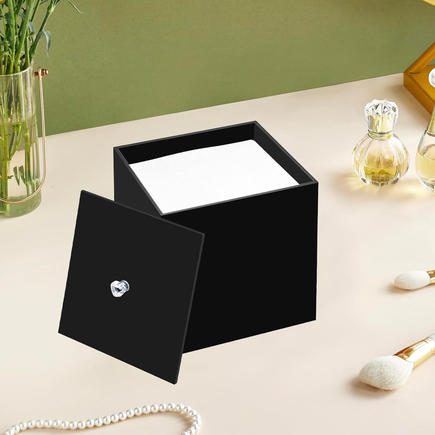 Disposable Face Towel Holder, Facial Towelettes Container Box, Acrylic Box for Facial Towels, Black