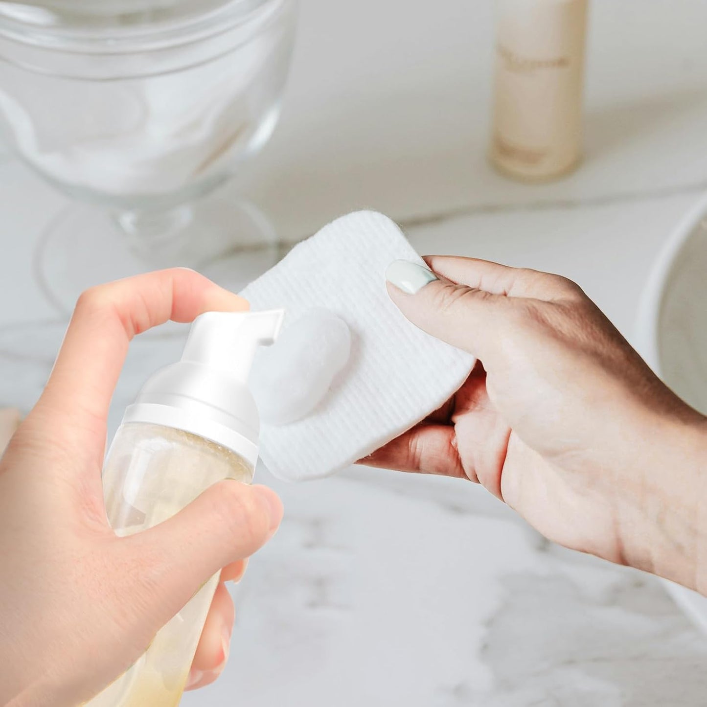 2oz Plastic Foam Pump Bottle, Empty Bottle Travel Foaming Dispenser for Hand Soap, Shampoo (8Pcs, 60ml)