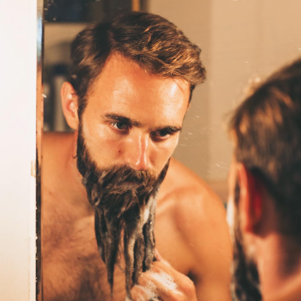 ZEUS Beard Shampoo Wash, Infused with Green Tea & Natural Ingredients to Cleanse and Soften Beard – 8 oz. Made in USA – Sandalwood