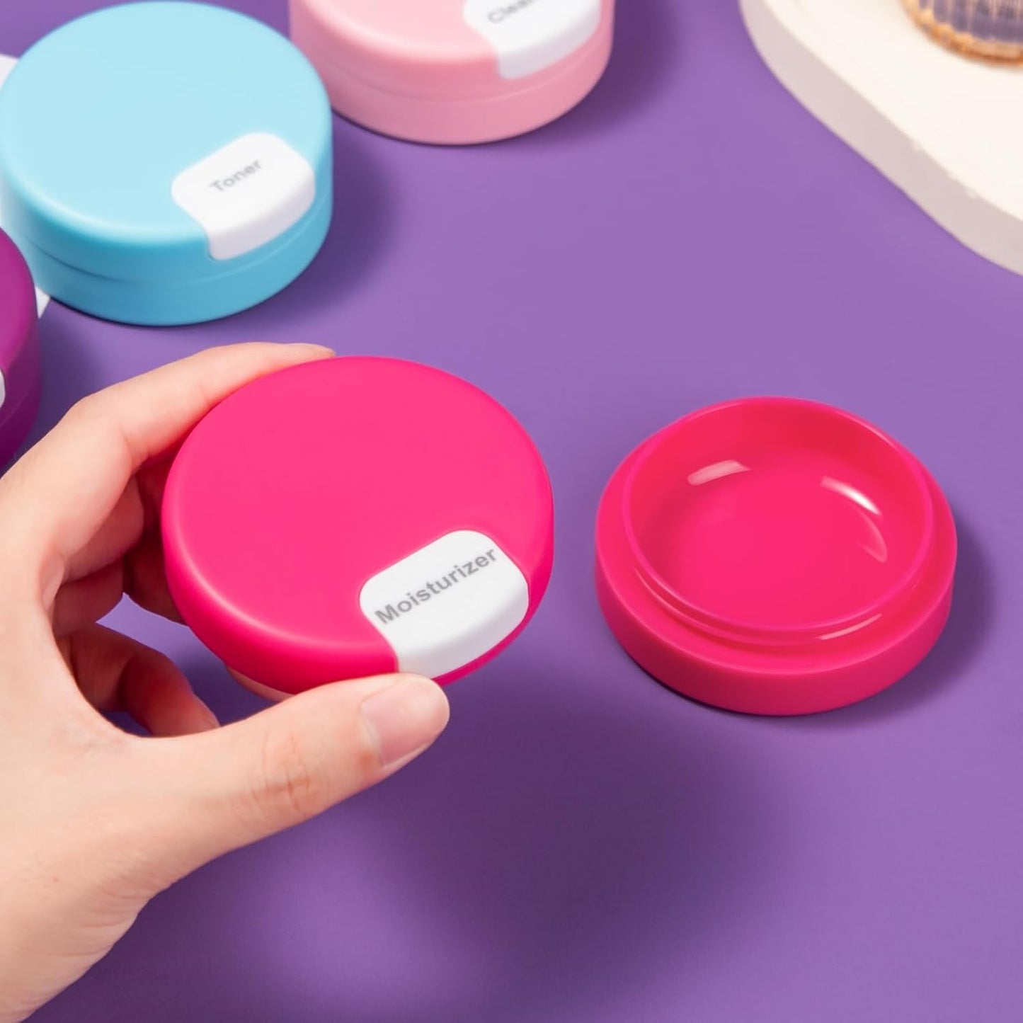 Gemice Travel Containers for Toiletries, Magnetic Travel Containers, TSA Approved Cream Jars with Toiletry Bag, Leak-proof Small 1oz Capsules Set with Multiple Labels for Organization (4 Pack)