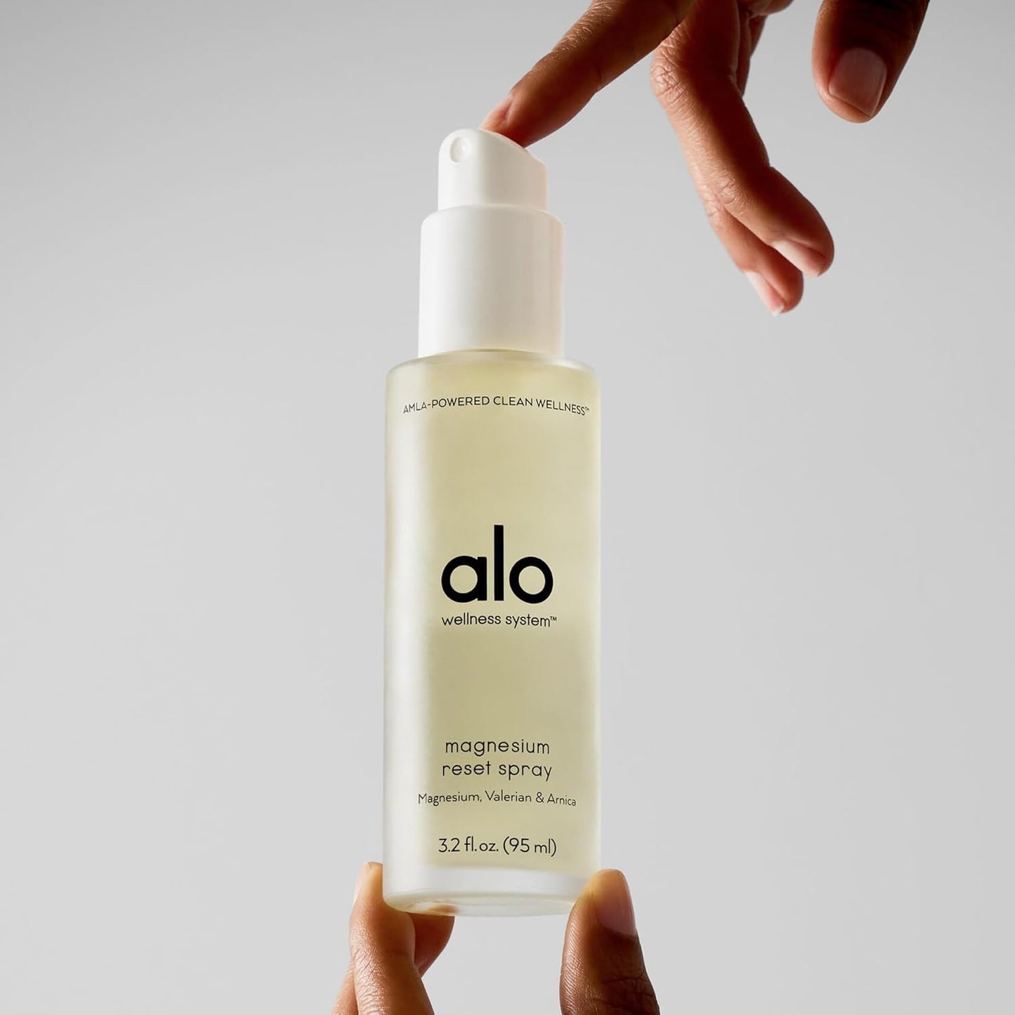 Alo Magnesium Reset Body Spray | For Sleep & Natural Stress Relief – Calming Blend with Magnesium, Valerian Root, Arnica & Essential Oils | Made in USA - 3.2 oz
