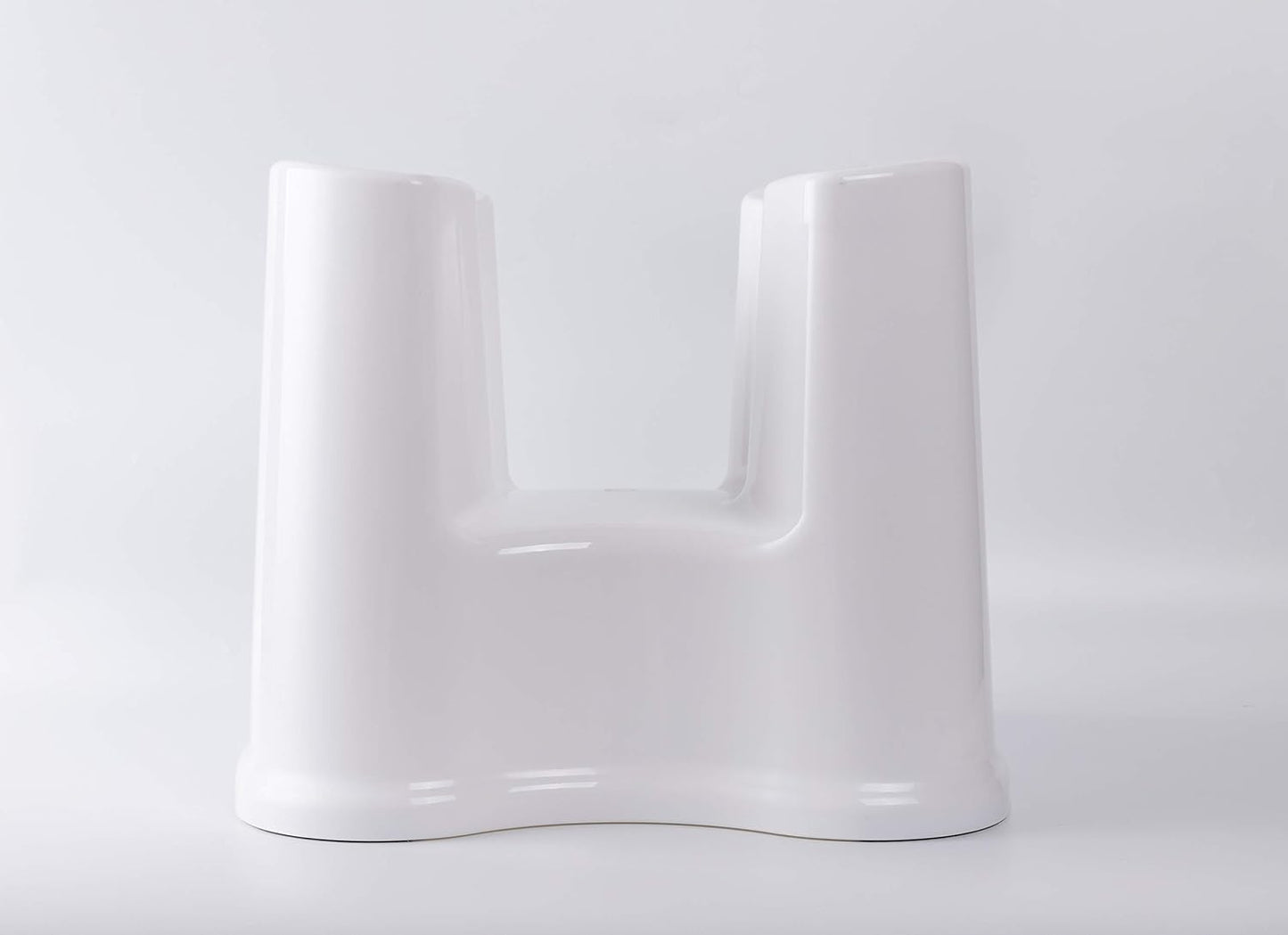 Skywin Shower Stool for Shaving Legs or Pedicure Foot Rest, Small White Plastic Stool for Shower Room Corner, Heavy Duty and Nonslip