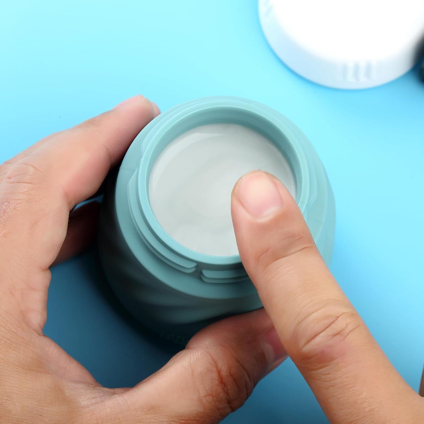 Gemice 4 OZ Travel Size Containers for Toiletries, 4-Pack Leak-Proof Silicone Slime Jars with Lids, BPA Free Small Round Cosmetic Slime Container for Lotion, Cream, Ointments, Travel Essentials