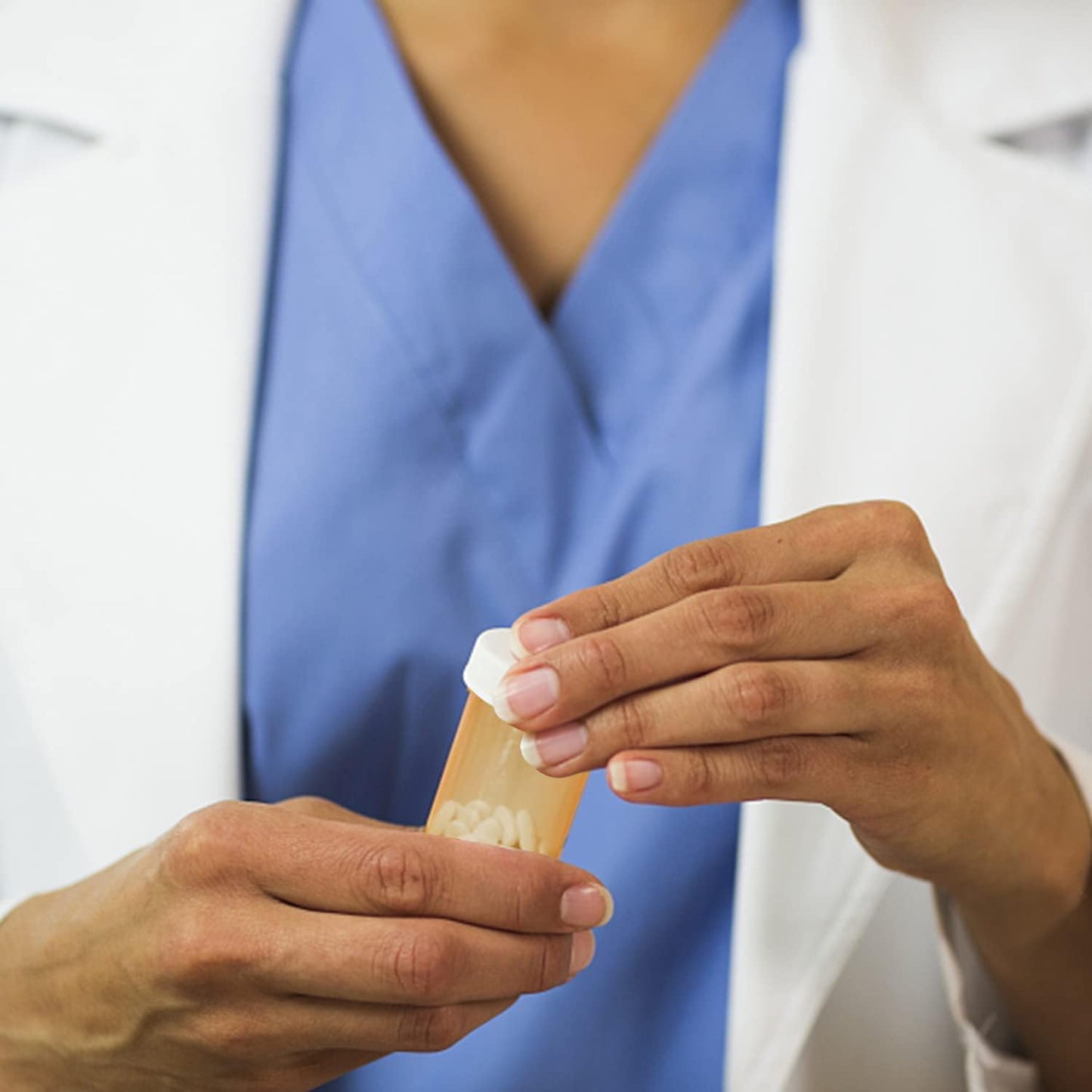 Empty Plastic Pill Bottles with Easy Open Snap Caps (Not Child Resistant), Prescription Medication Vials, Clear Containers, Pill Cases Dispenser Organizers (16 Dram, 12pcs)