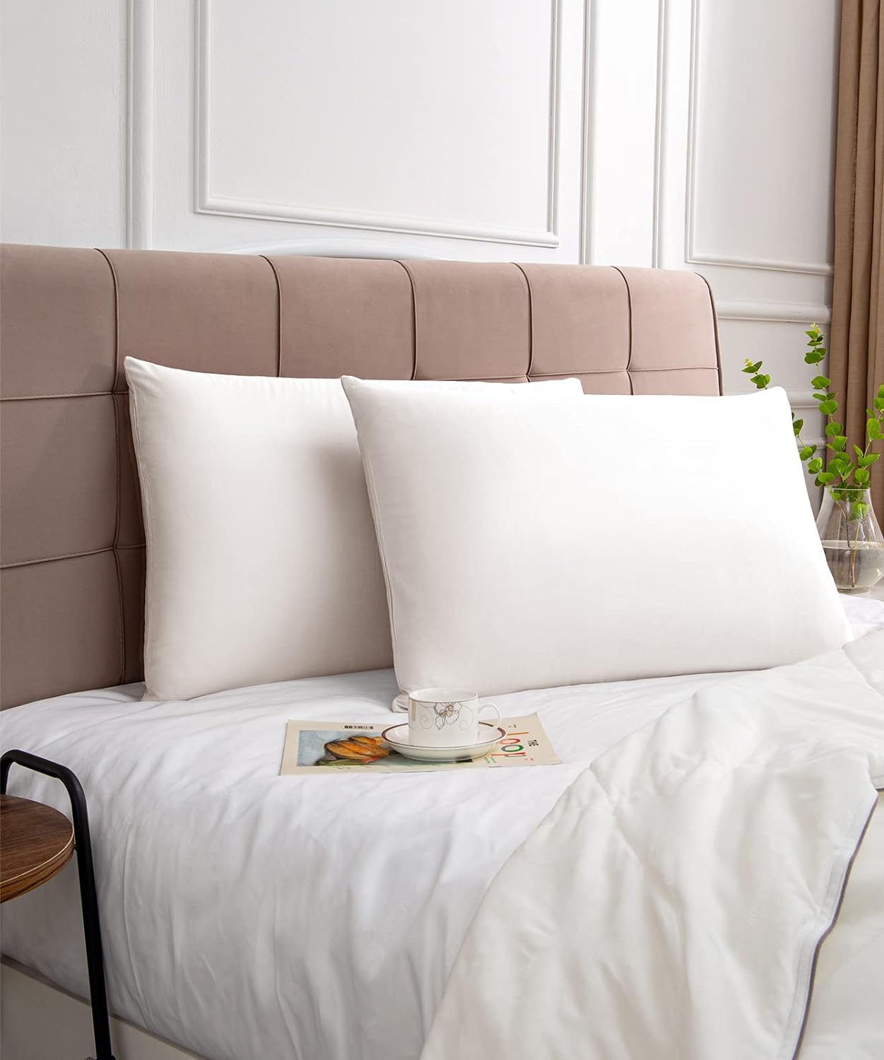 Warmstar Cotton Pillow Cases Queen Size Set of 2, 600 Thread Count Pillowcases 20x30 Inches, Soft Long Staple Cotton Pillowcases Breathable with Envelope Closure,White