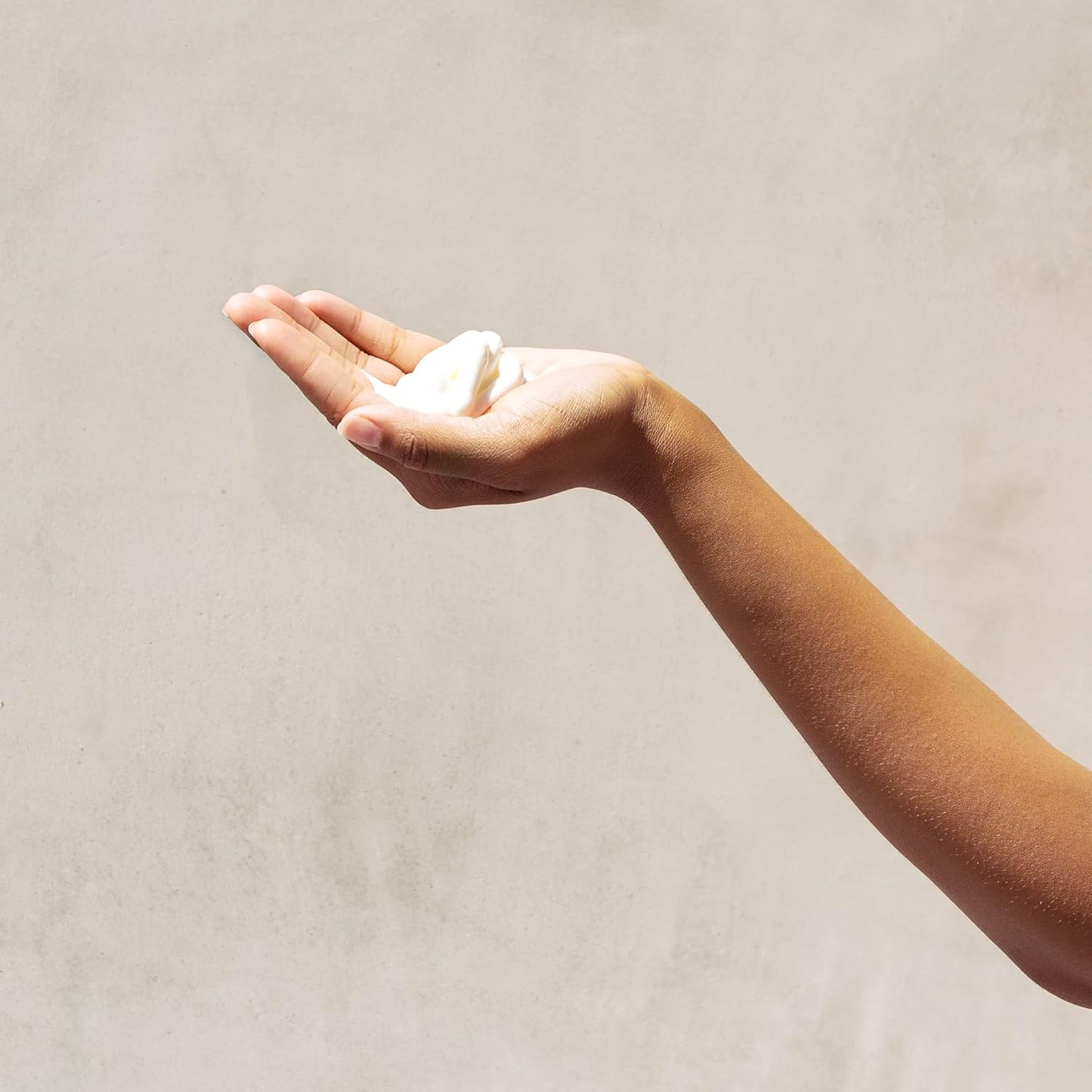 PATTERN Beauty by Tracee Ellis Ross Intensive Conditioner, 29 Fl Oz, Shea Butter, Avocado Oil & Vitamin E, Extreme Moisture for Curly Hair, Curl Restoration and Tight-Textures, 3a-4c