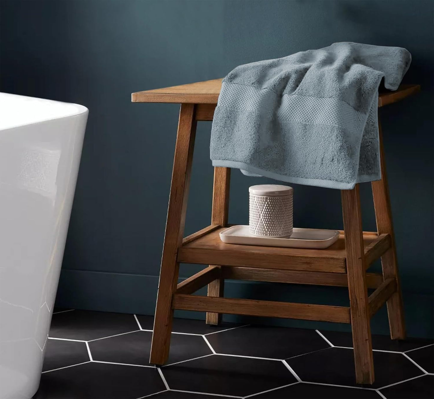 Delara 100% Organic Cotton Towels 650 GSM Plush Feather Touch Quick Dry Towel, 6-Piece Towel Set GOTS Certified, Oeko-Tex Green Certified, 1 Bath Towel, 1 Bath Sheet, 2 Hand Towels & 2 Wash Cloths