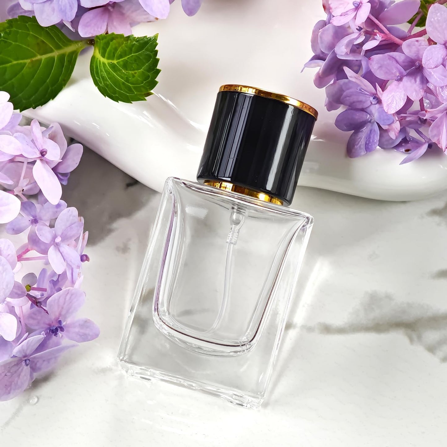 2 Pack 30ml/1 Oz Glass Spray Bottle Perfume Atomizer,Empty Travel Refillable Perfume Spray Bottle with 3 Kinds of Dispenser (Black Cap, 30ml)