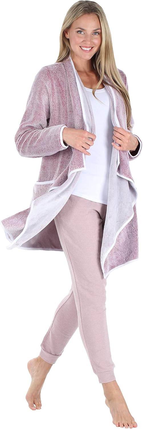 Sleepyheads Women's Fleece Long Sleeve Robe Sherpa-Lined Hooded Bathrobe…
