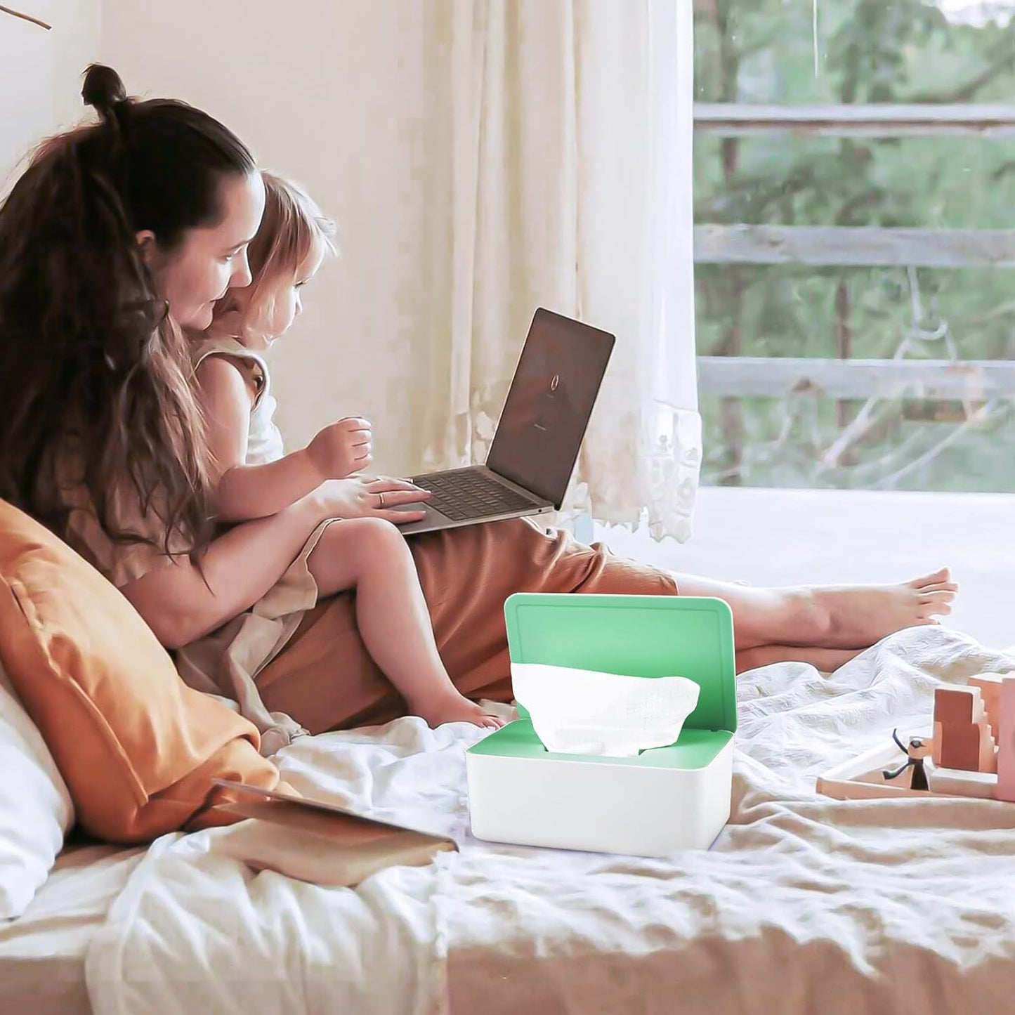 Diaper Wipes Dispenser Wipes Holder, Wipes Tissue Case Keeps Wipes Fresh Tissue Wipes Container with Lid (Green)