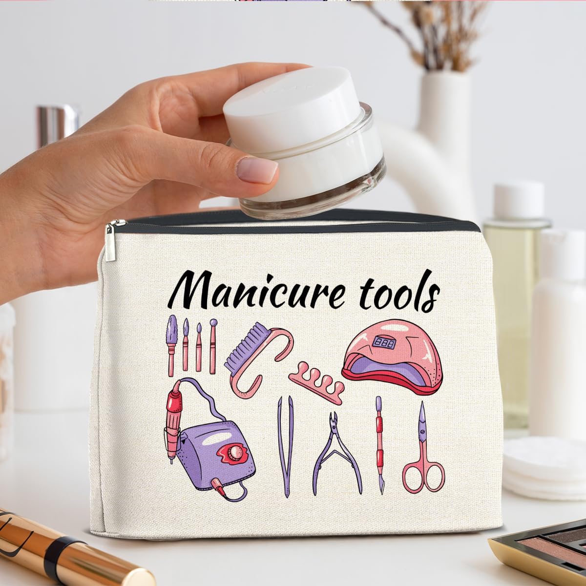 Manicurist Nail Tech Gifts Makeup Bag Gifts for Women Nail Technician Artist Cosmetic Bag Manicure Tools Zipper Makeup Pouch