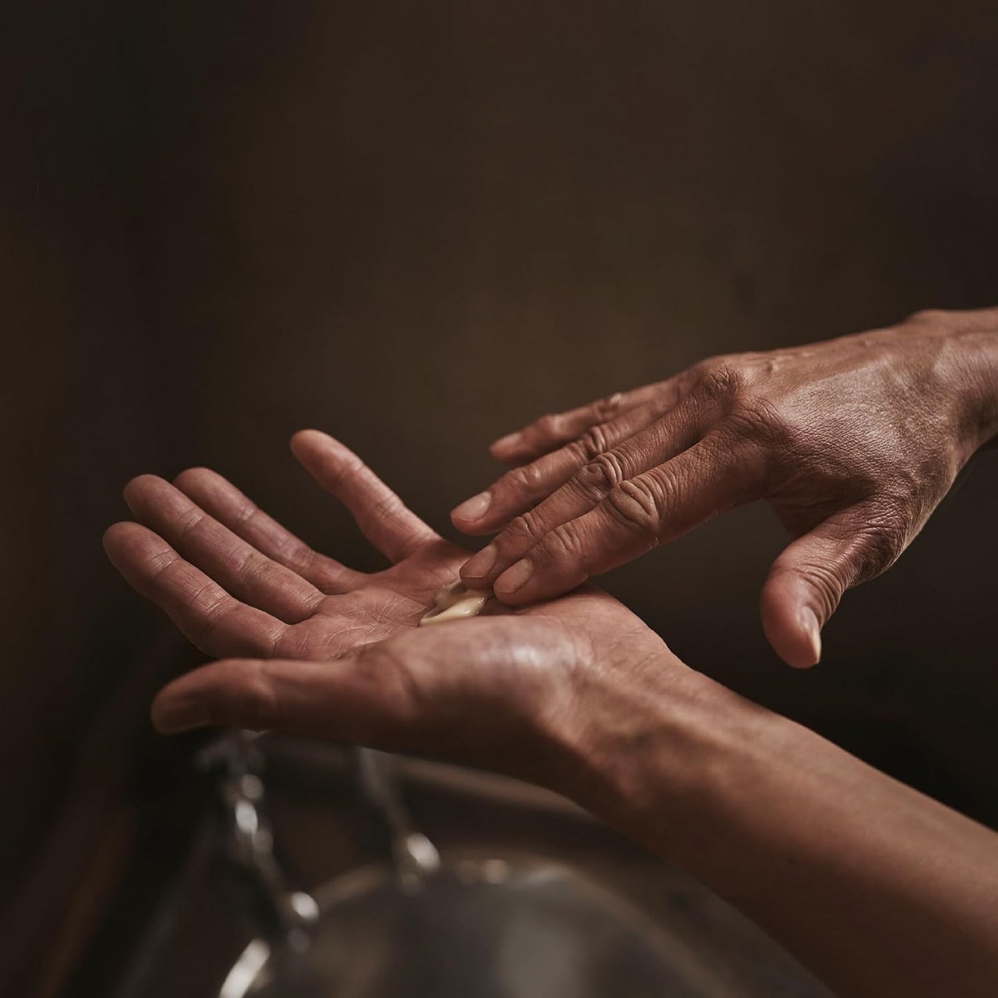 Aesop Reverence Aromatique Hand Balm | Rich, Skin-Softening Balm For Sustained Hydration with Emollient Ingredients | Vegan and Cruelty-Free | 16.9 oz