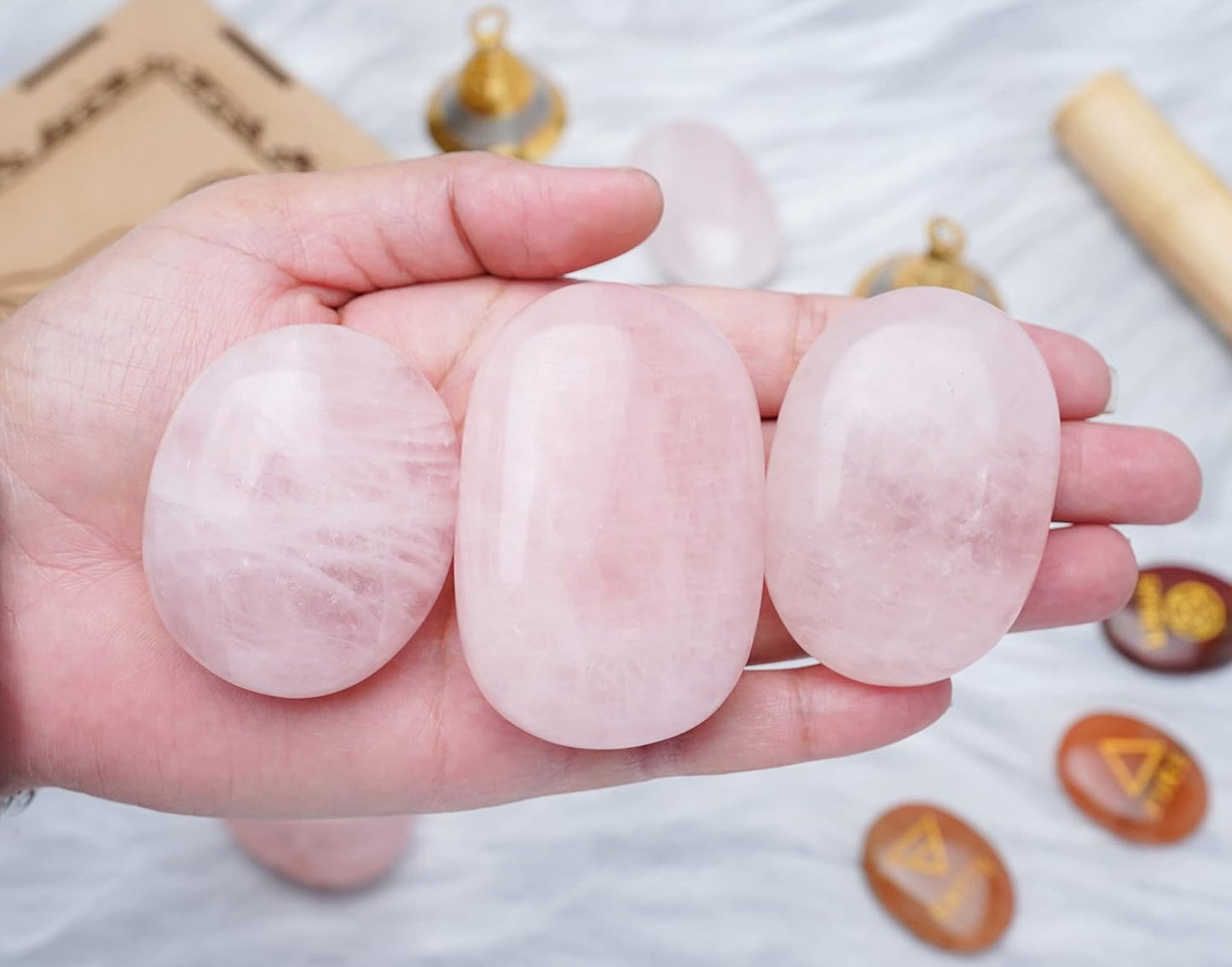Crocon 50mm Rose Quartz Large Oval Palm Stone 900+ Carats Pocket Massage Worry Stones for Natural Body Chakra Balancing Reiki Healing Stones Massage Spa Energy Crystals