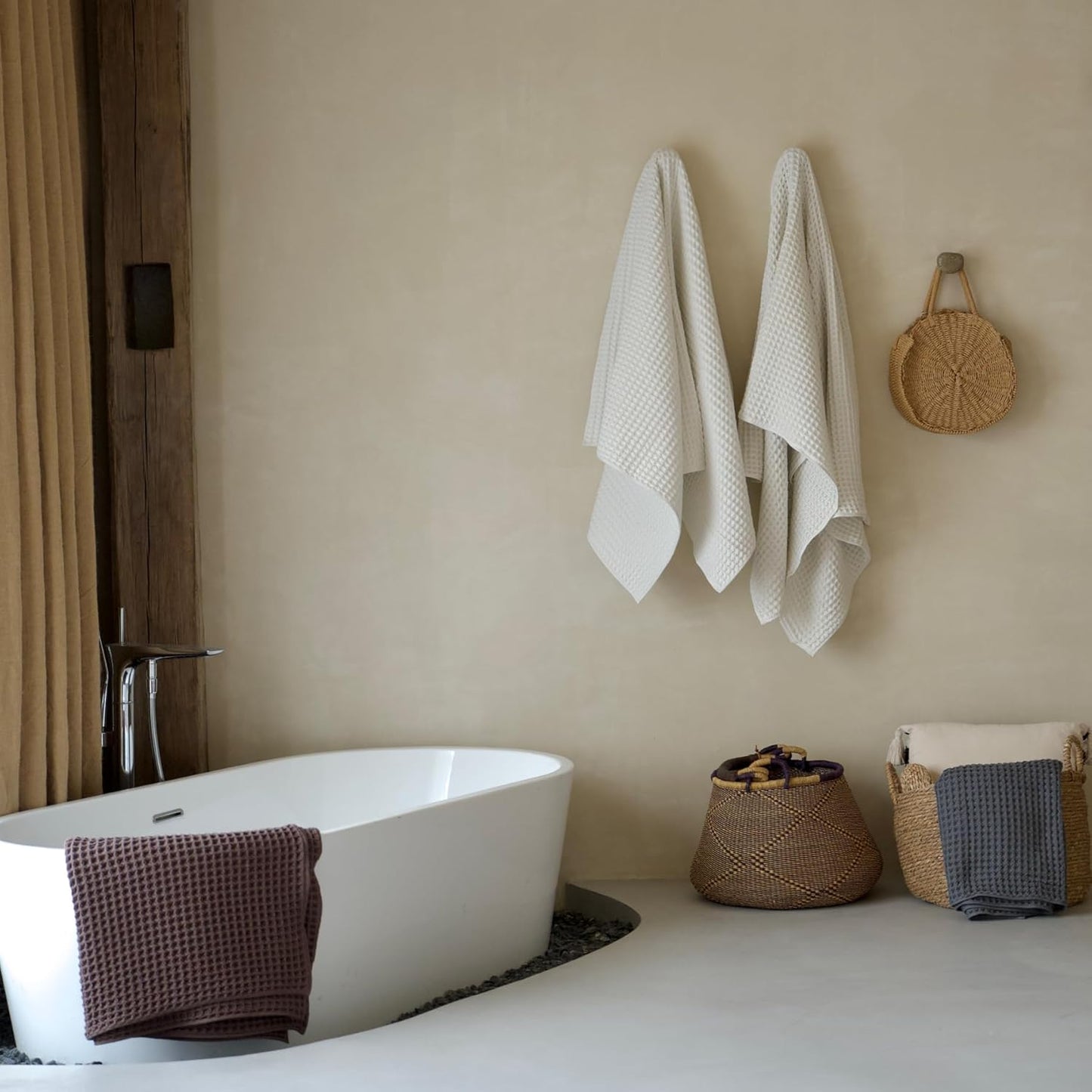 Luxury Japanese Cotton Waffle Bath Towel | Plush, Absorbent, and Quick Dry (Shell White, Hand Towel, 32" x 16")