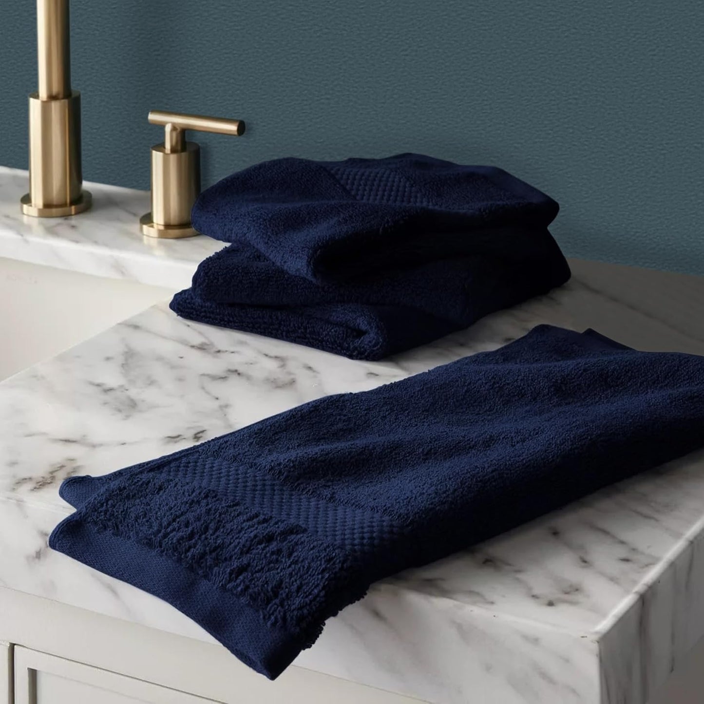 Delara 100% Organic Cotton Towels 650 GSM Plush Feather Touch Quick Dry Wash Cloth, Pack of 12 GOTS Certified, Oeko-Tex Green Certified, Organic Cotton Wash Cloth, 13"X13"