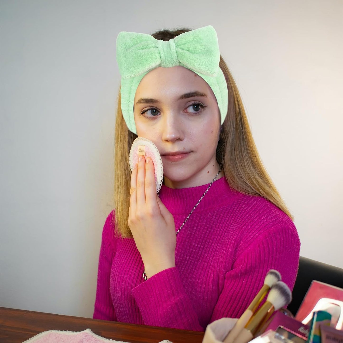Ondder Green Spa Terry Cloth Skincare Headbands for Women - 8 Pcs Makeup Bow Hair Bands for Face Washing and Skin Care