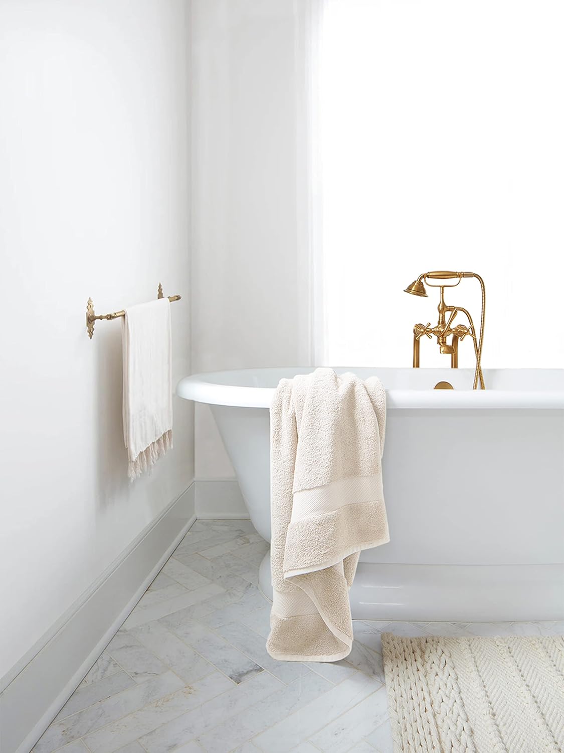 Delara Organic Cotton Luxuriously Plush Bath Towel 20 Piece Set|GOTS & Oeko-TEX Certified|Premium Hotel Quality Towels|Feather Touch Technology|650 GSM Long Staple|Soft, Quick Dry & Ultra-Absorbent