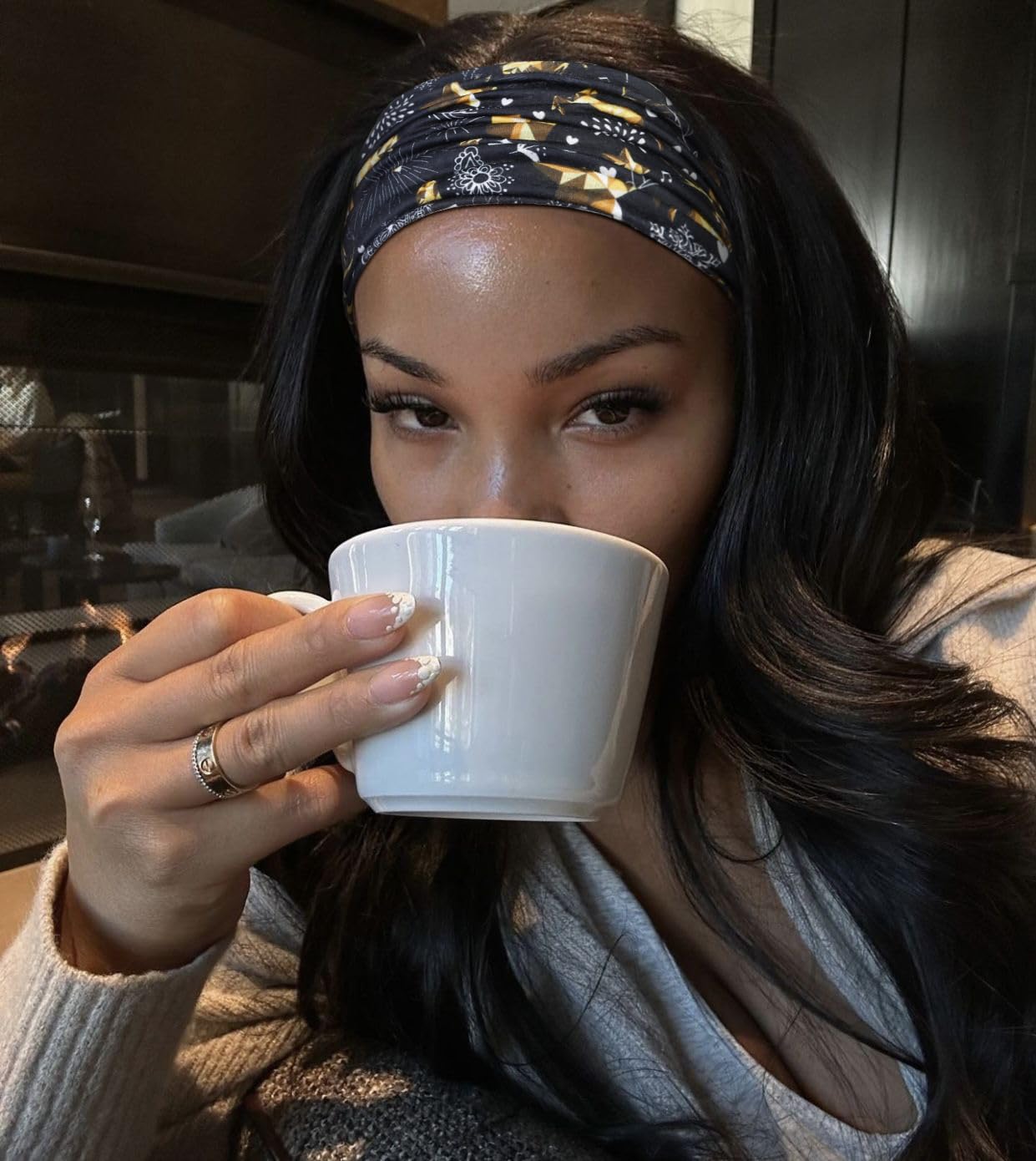 Huachi Christmas Headbands for Women Cute Knotted Head Bands Girls Hair Accessories Red Green Hairbands Fashion Snow Funny Hairwear Holiday Gifts (Pack of 4)