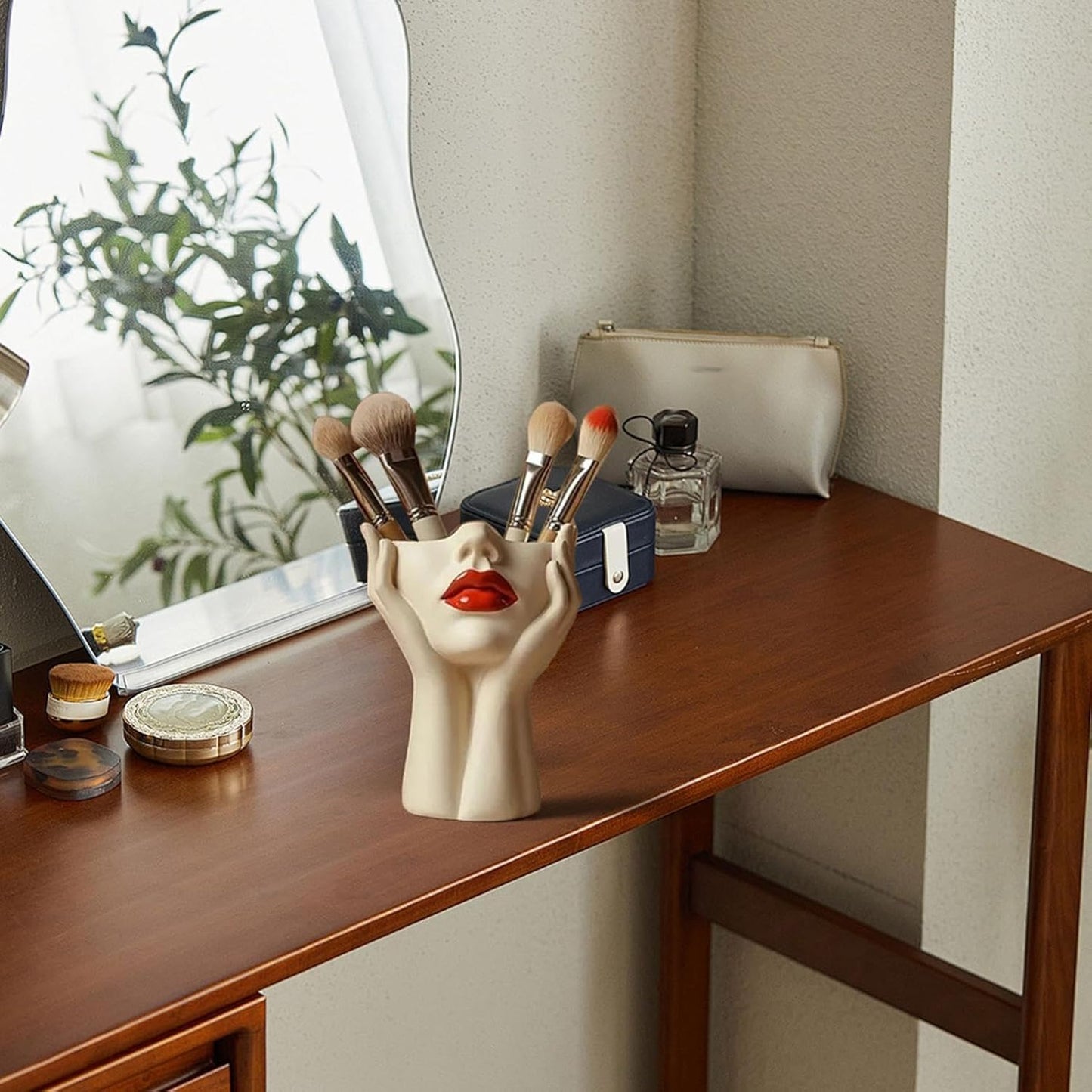 Makeup Brush Organizer, Boho Women Head Shape Sculpture, Modern Desk Decor Pen Holder, White Female Face Vase Bookshelf Decor, Office Shelf Organizer for Vanity, Living Room, Home (Beige 1)