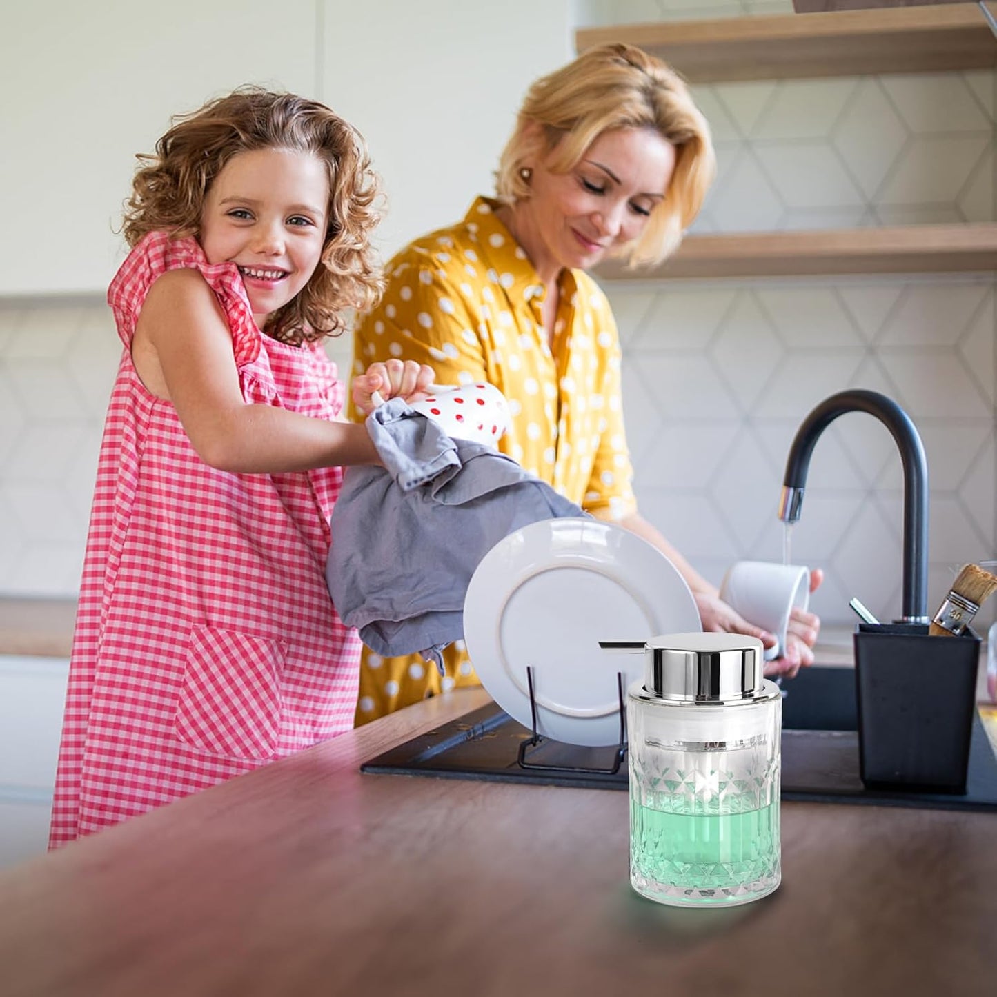 Bathroom Glass Soap Dispenser with Durable Rust-Proof Plastic Liquid Pump (Can't Foam) Hand Lotion Dispenser Antislip Shampoo Kitchen 10oz