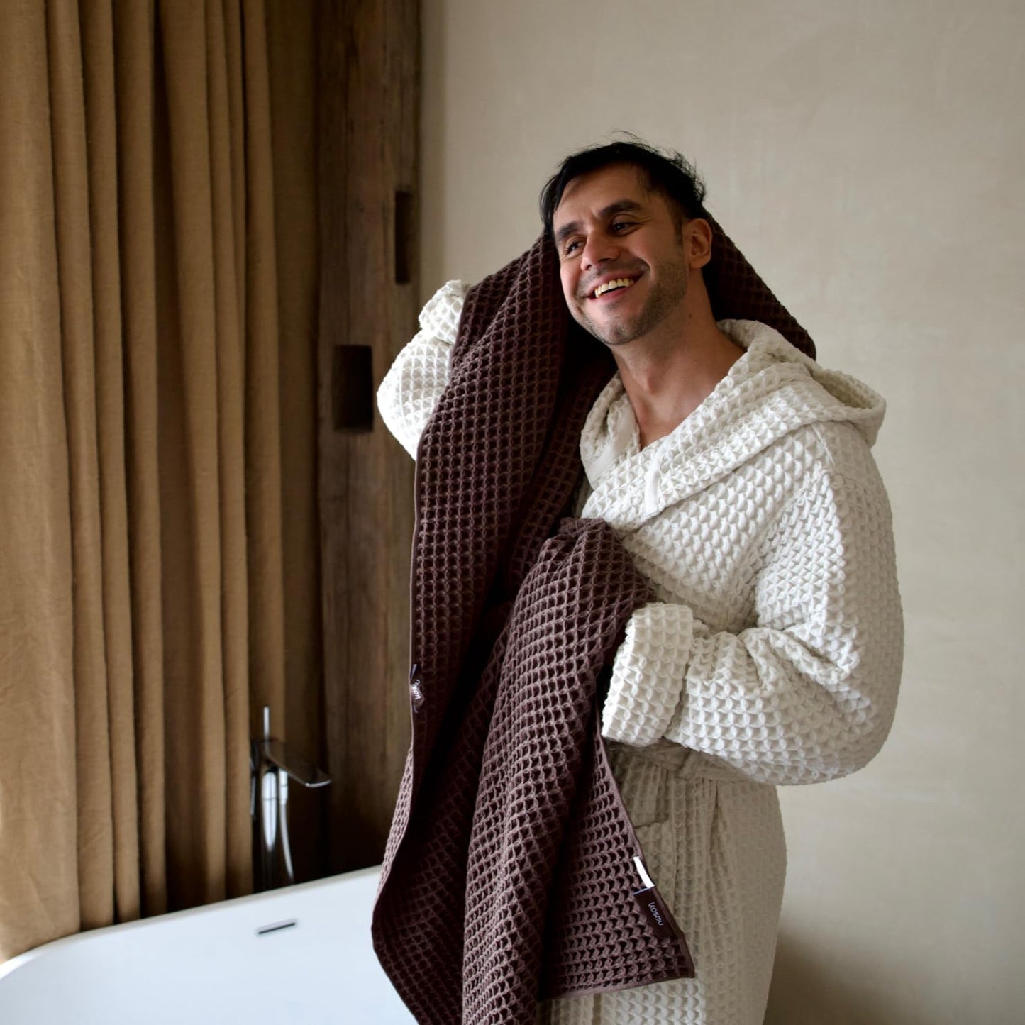 Luxury Japanese Cotton Waffle Bath Towel | Plush, Absorbent, and Quick Dry (Dark Cocoa, Hand Towel, 32" x 16")