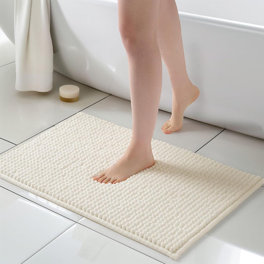 FRESHMINT Thick Chunky Chenille Bathroom Rugs 20"x32", Non Slip Bath Mat for Bathroom Floor, Soft Bathroom Decor Accessories, Cute Shower Mat Water Absorbent, Washable, Cream White
