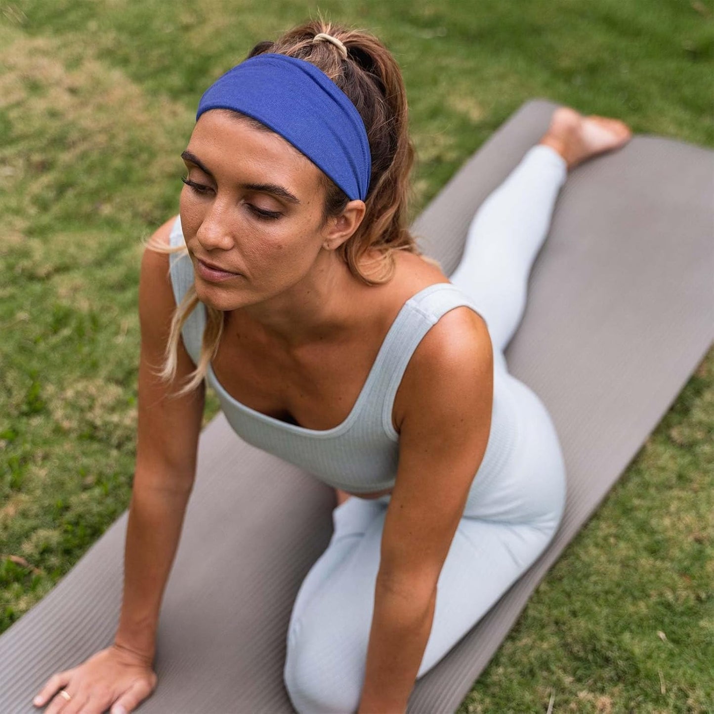 Wide Headbands for Women Knotted No Slip Head Bands Soft Turban Headband Hair Accessories Boho African Solid Color Head Wraps for Women Yoga Workout Pack of 6