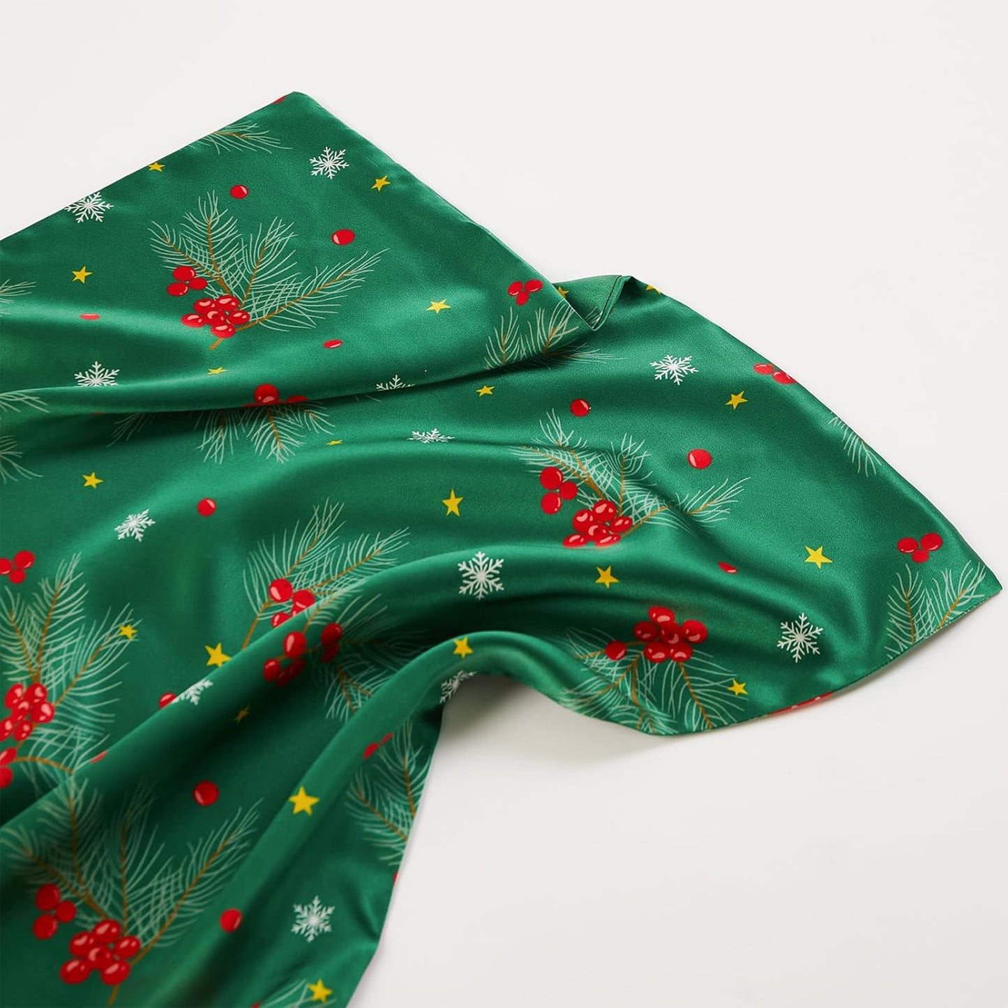 THXSILK Christmas Style 6A+ Grade Mulberry Silk Pillowcase for Hair and Skin, 22 Momme 100% Pure Silk Pillow Case with Hidden Zipper, Christmas Holly Printed Pillow Cover(King Size 20"x36", Green)