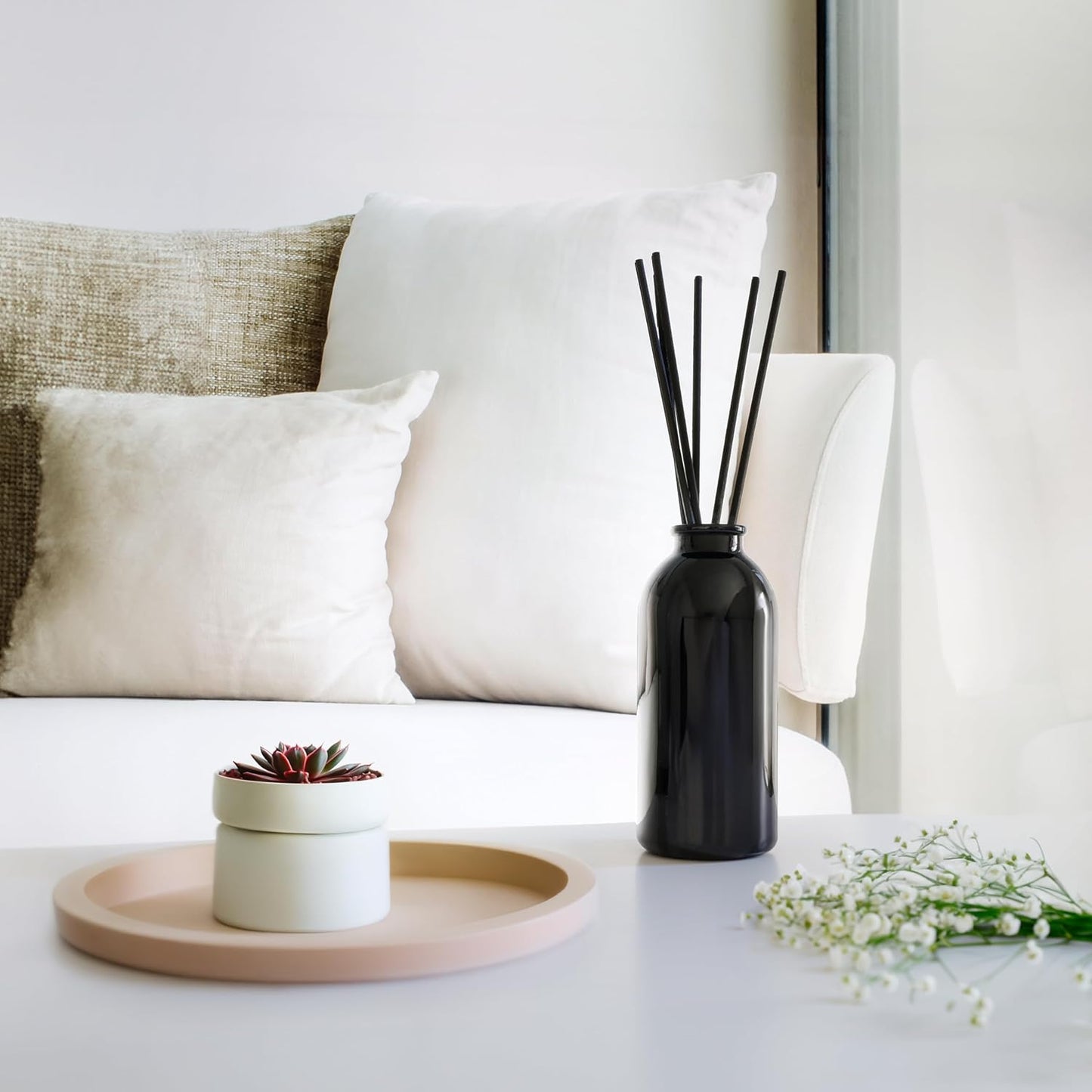 Urban Naturals Smoked Vanilla Scented Oil Reed Diffuser Refill with Free Set of Reed Sticks! A Vanilla Bean, Sandalwood & Leather Scent, 4 oz