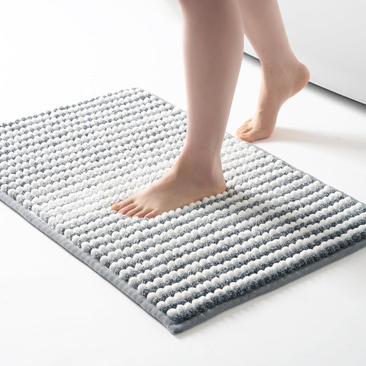 FRESHMINT Chunky Ombre Chenille Bathroom Rug 20"x32", Water Absorbent Soft Bath Rugs for Bathroom Floor, Thick Non Slip Cute Bath Mat Washable Quick Dry Shower Mats, Gray and White