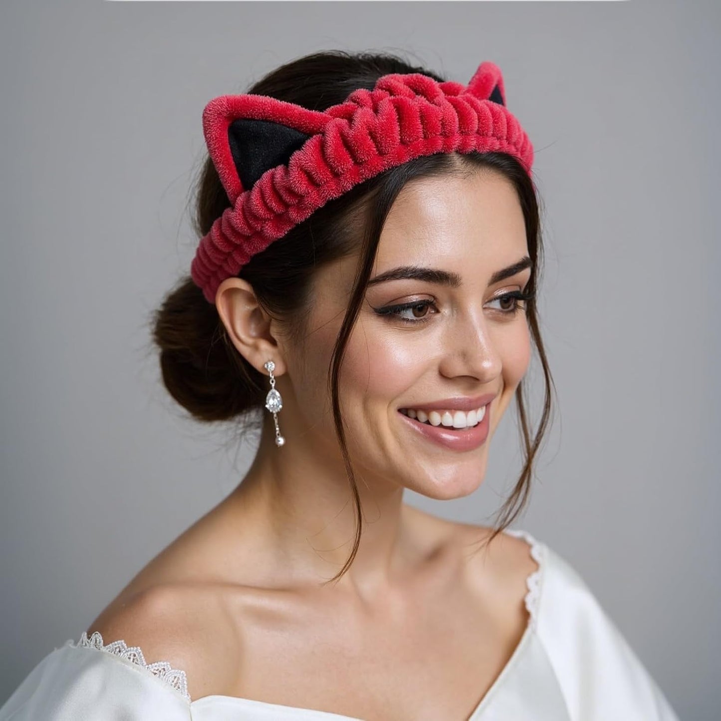 2 Pcs Cat Ears Headband, Cute Spa Headbands for Washing Face Skincare Makeup Headbands for Women Girls Trendy Stuff Present Soft Coral Fleece Hair Accessories(Blue Red)