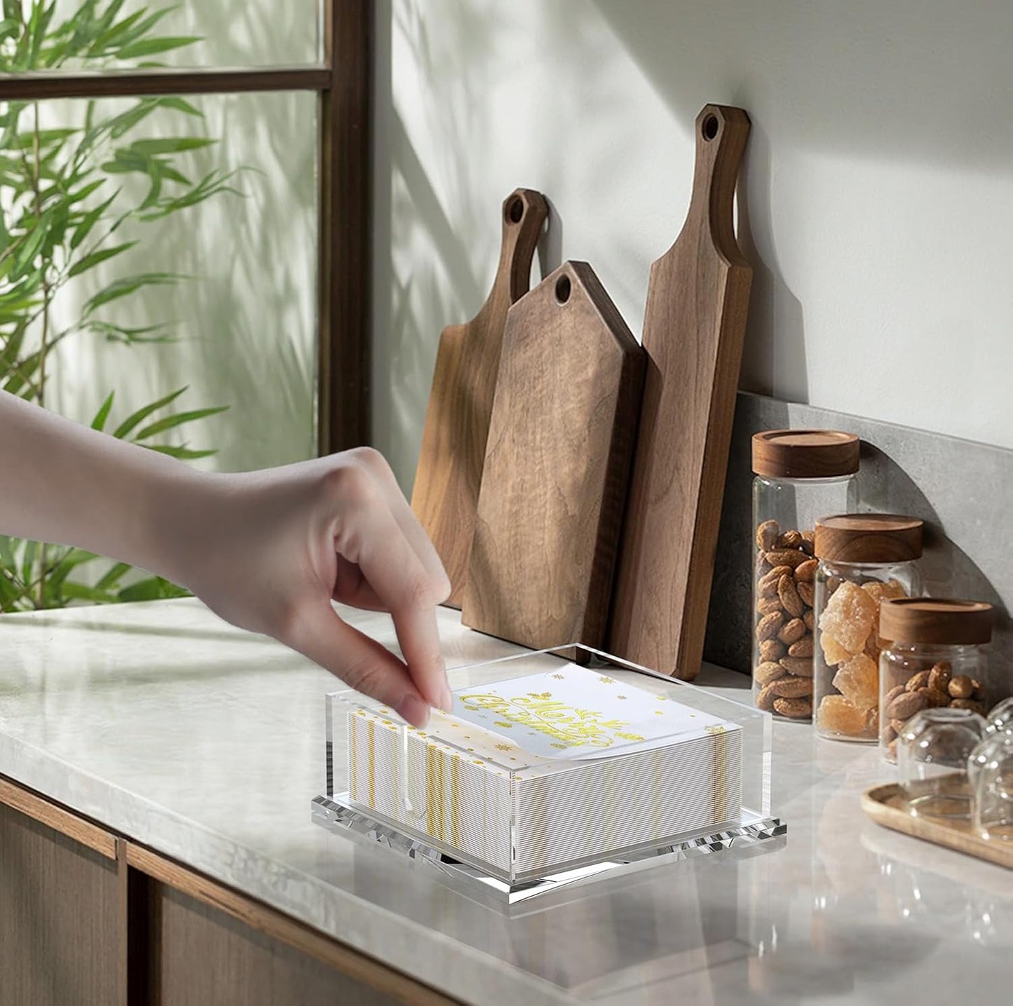 Napkin Holder for Table, Acrylic Napkin Paper Towel Holder for Kitchen, Clear Acrylic Guest Towel Holder Tray for Bathroom, Cocktail Napkin Holder for Dinner (Square Clear 7'')