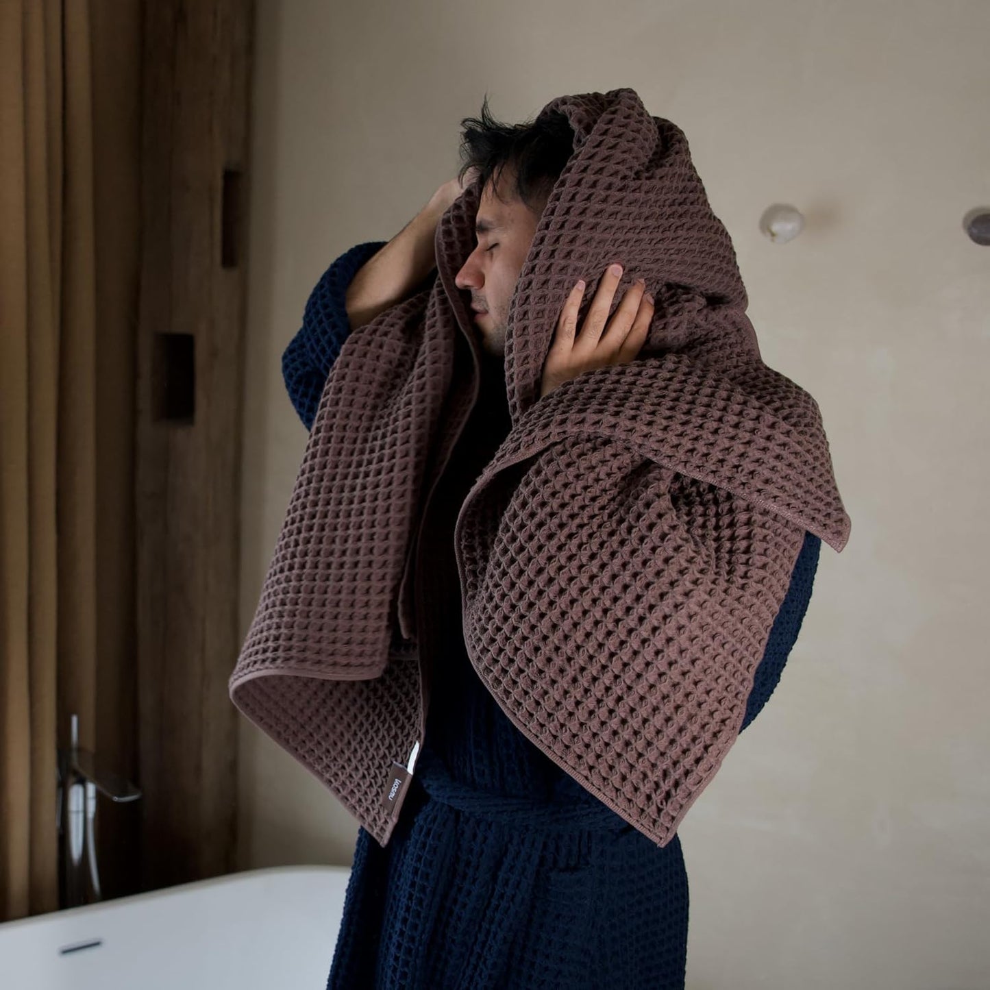 Luxury Japanese Cotton Waffle Bath Towel | Plush, Absorbent, and Quick Dry | Free Storage Bag Included (Dark Cocoa, Bath Towel (2 Pack))