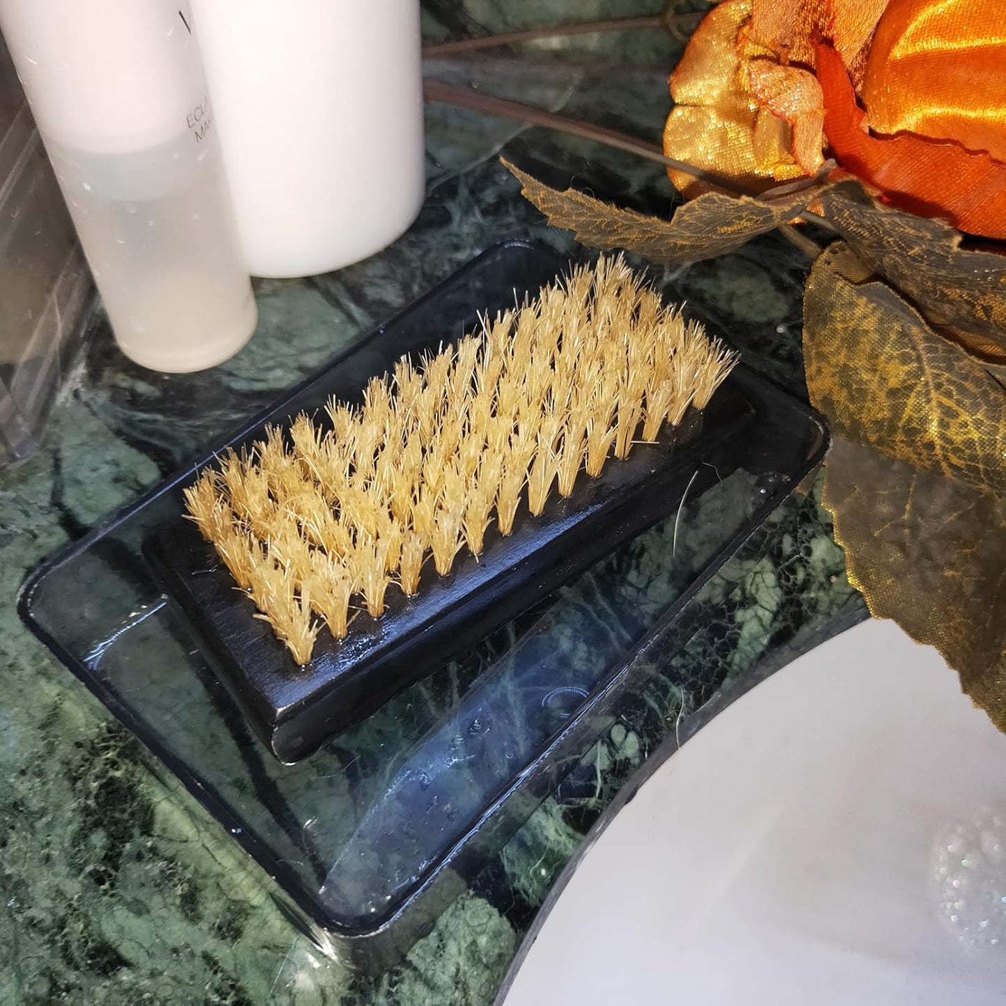 Coralpearl Wooden Nail Brush Cleaner Black X 1 in Natural 100% Boar Bristle for Cleaning Hand Finger Foot Toe, Fingernail Toenail Scrub Brush for Men Women Kids Manicure Pedicure Care (Two sided)