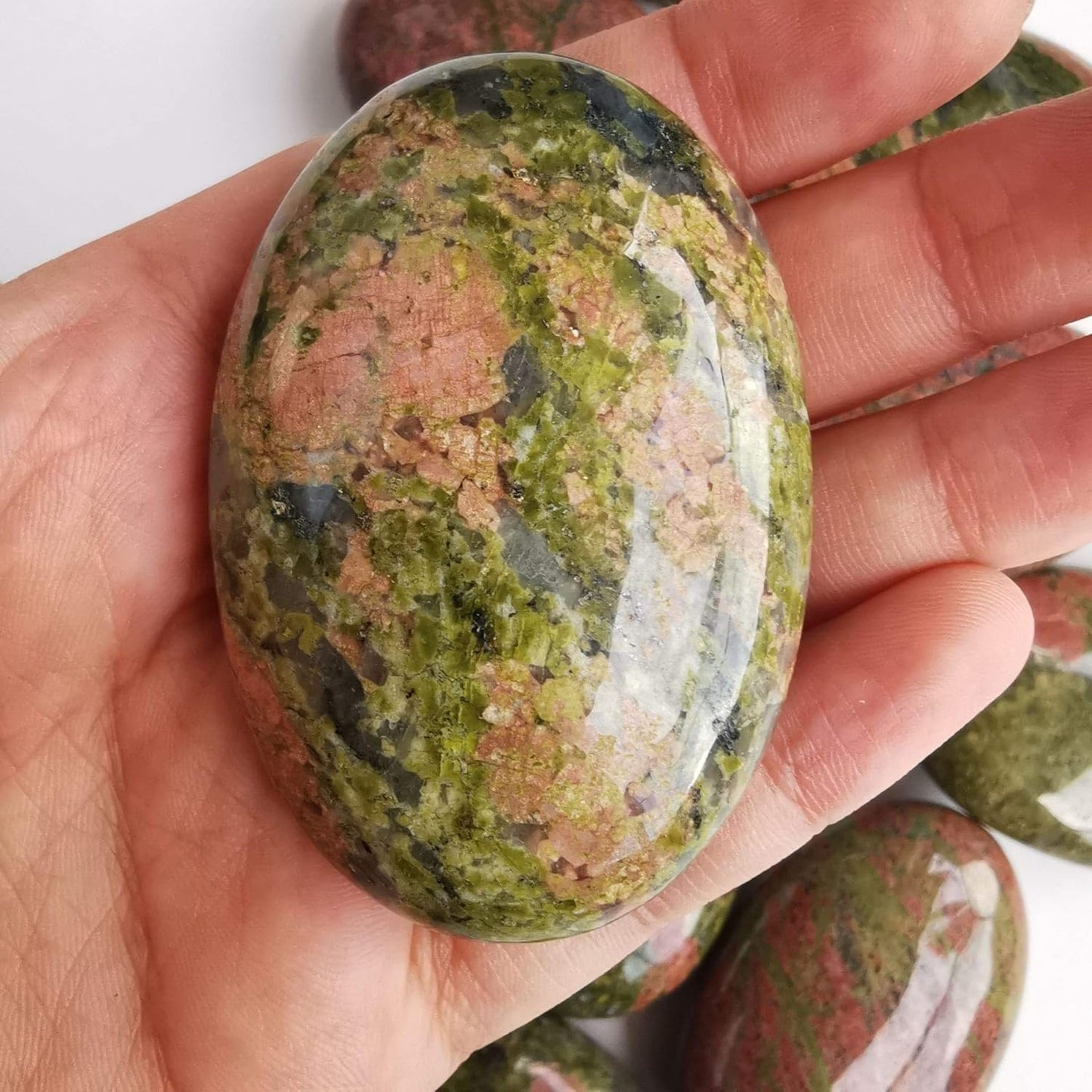 Natural Unakite Oval Polished Worry Stones, Healing Crystal Indoor Fountain Stones Massage Energy Anxiety Relief Items