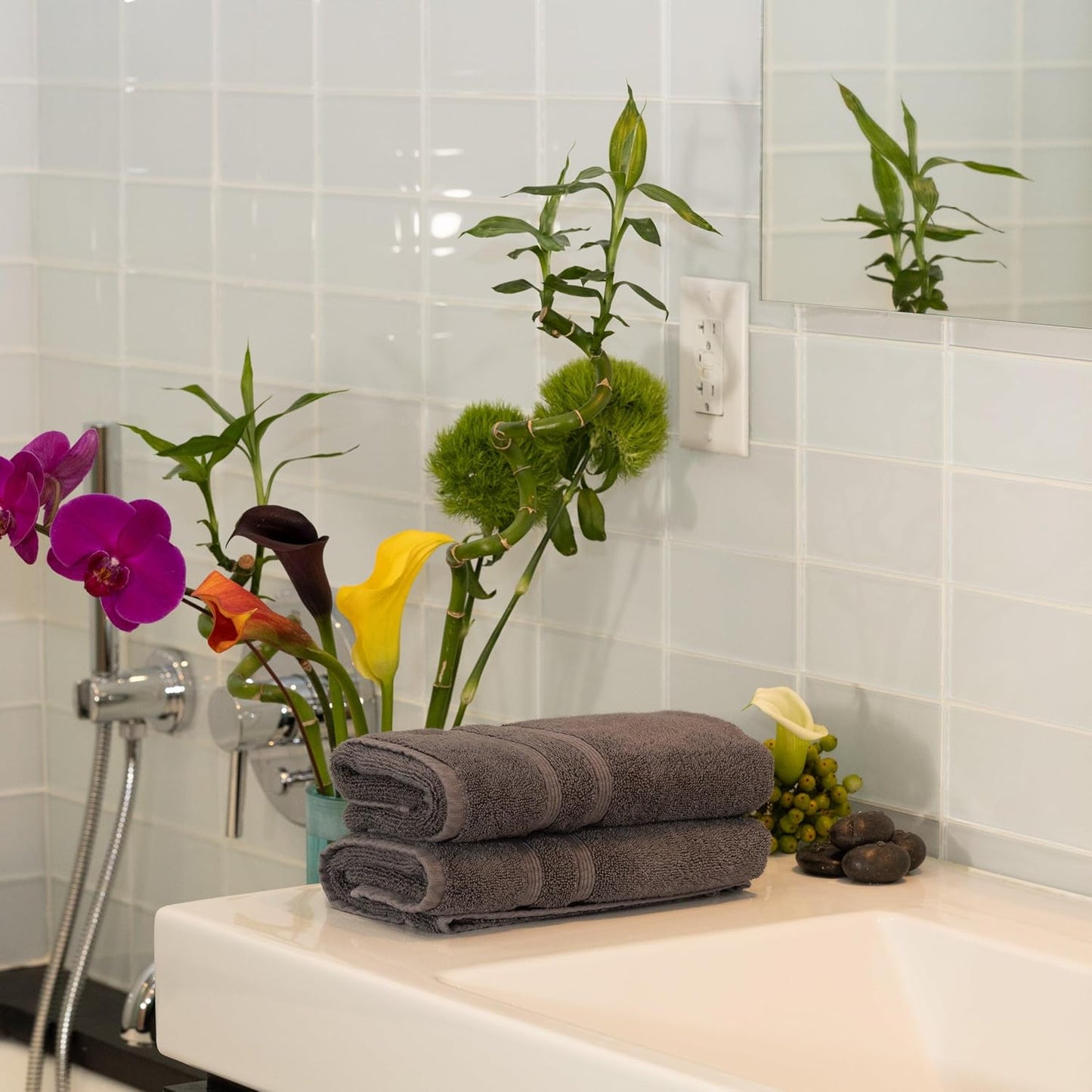 Mosobam Luxury Turkish Set of 4 Hand Towels 16X30 Charcoal Gray (Dark Grey) 700 GSM Bamboo Viscose & Aegean Turkish Combed Cotton