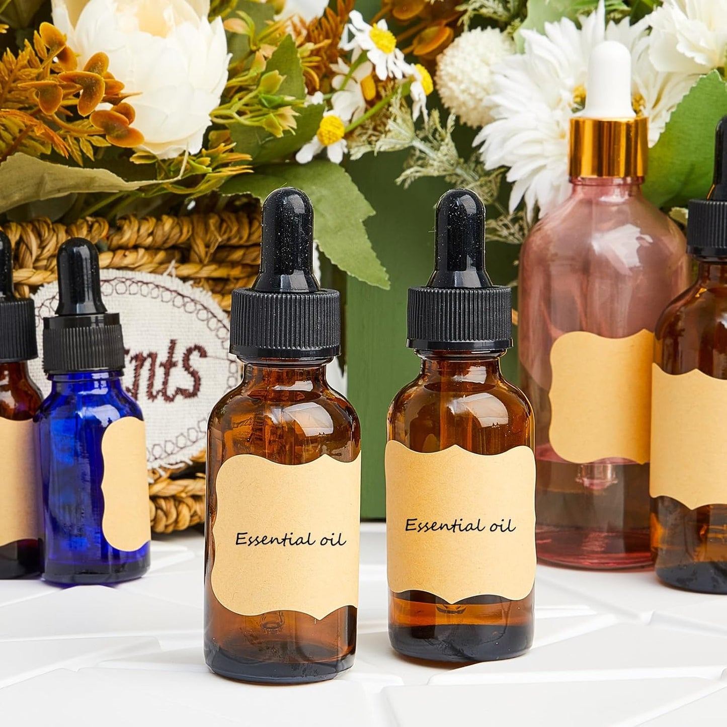 Lallisa 100 Pack Essential Oil Dropper Bottle 30 ml (1 oz) Glass Dropper Bottles DIY for DIY Essential Oil Perfume with 5 Funnels 5 Pipettes 3ml 100 Labels for Bathrooms, Hotels, Labs (Amber)