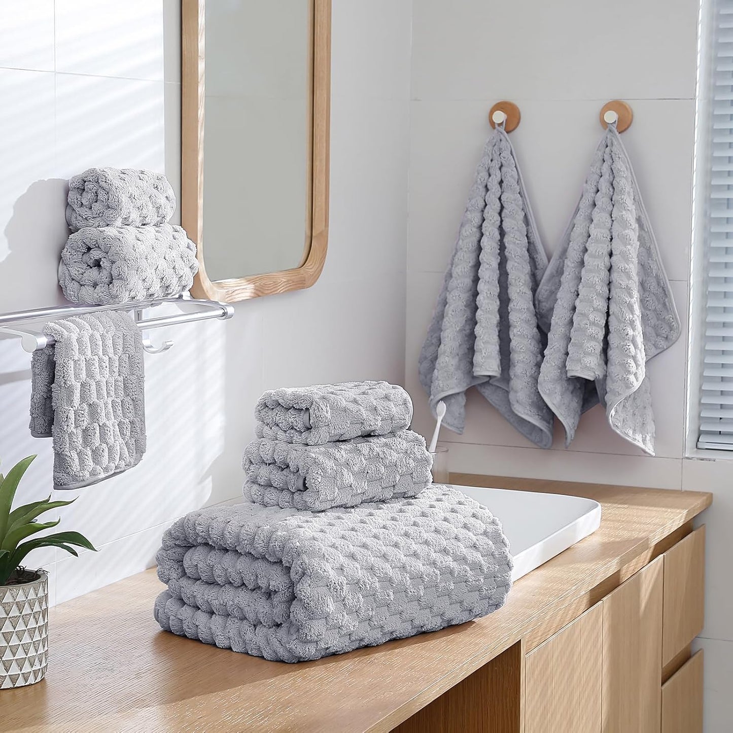 Extra Large Bath Towel Set of 6 (40"x80"),Oversized Bath Sheet Super Soft Highly Absorbent Microfibers Quick Dry Luxury Shower Towel for Bathroom Spa Gym Hotel Yoga (Gray, 6Piece)